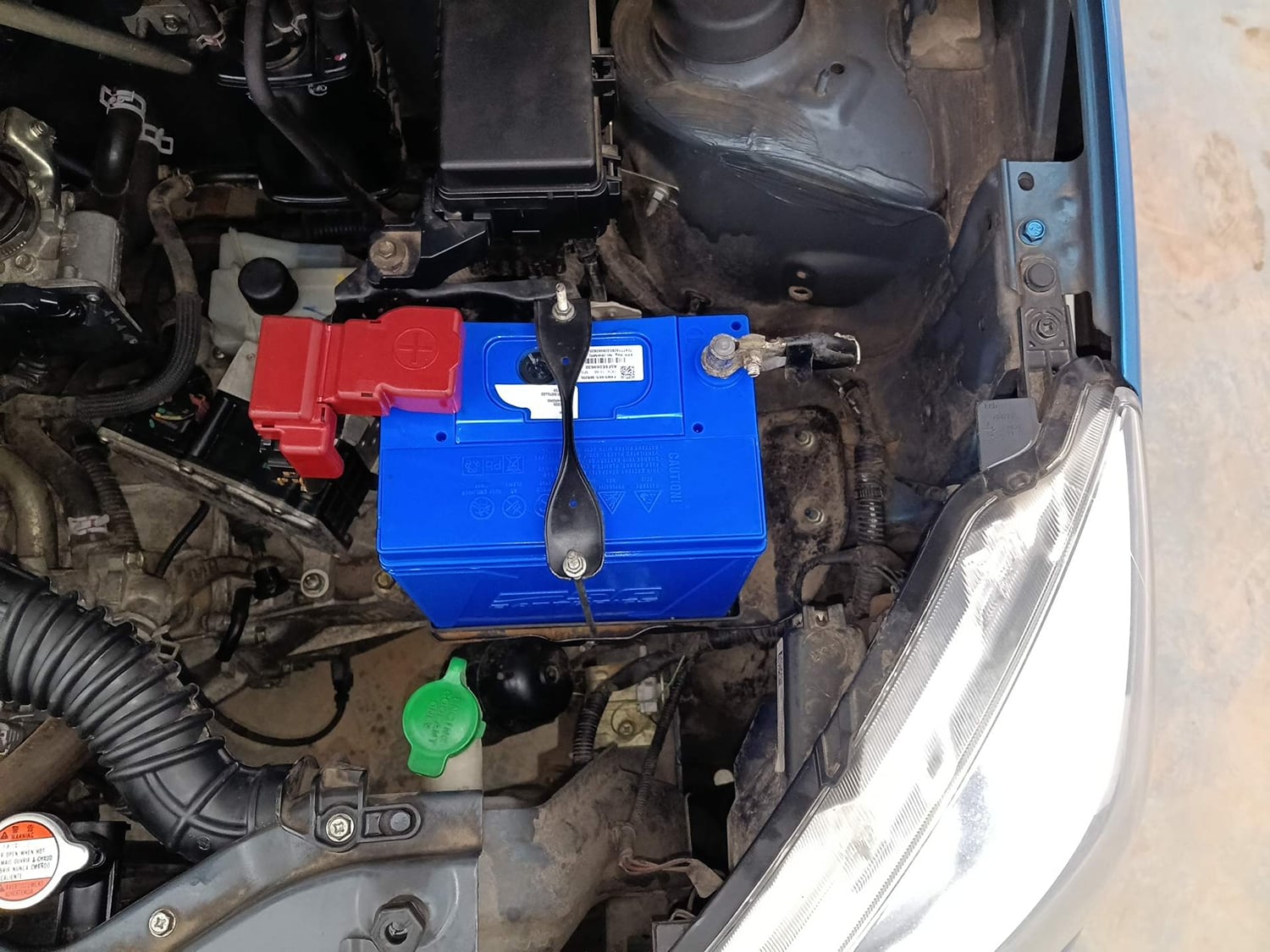 Used 2017 Maruti Suzuki Celerio VXI (O) AMT Petrol Automatic engine ENGINE LEFT SIDE VIEW