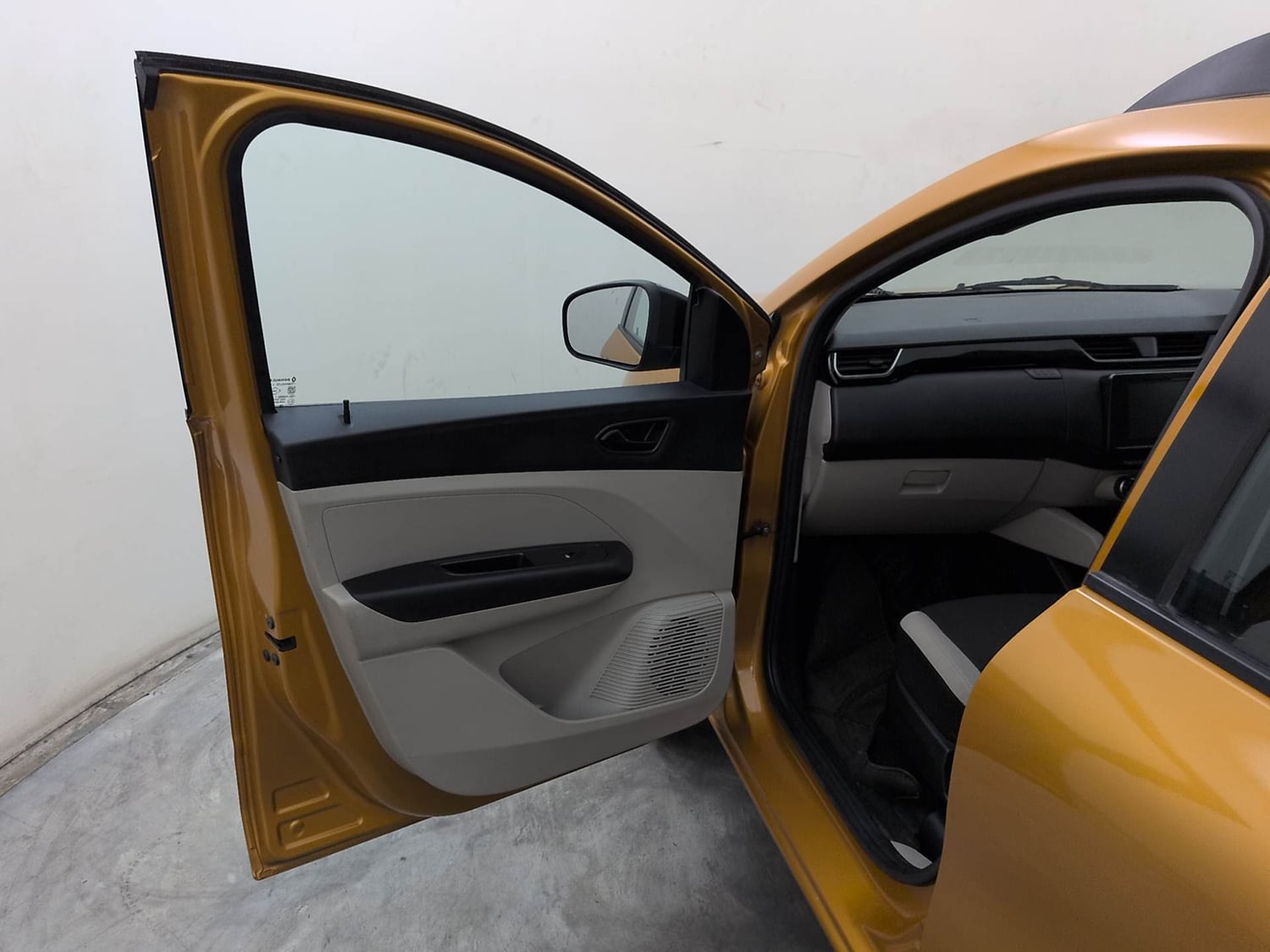 Used 2022 Renault Triber RXT Petrol Manual interior LEFT FRONT DOOR OPEN VIEW