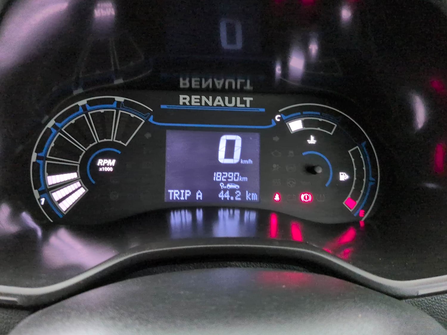 Used 2022 Renault Triber RXT Petrol Manual interior CLUSTERMETER VIEW