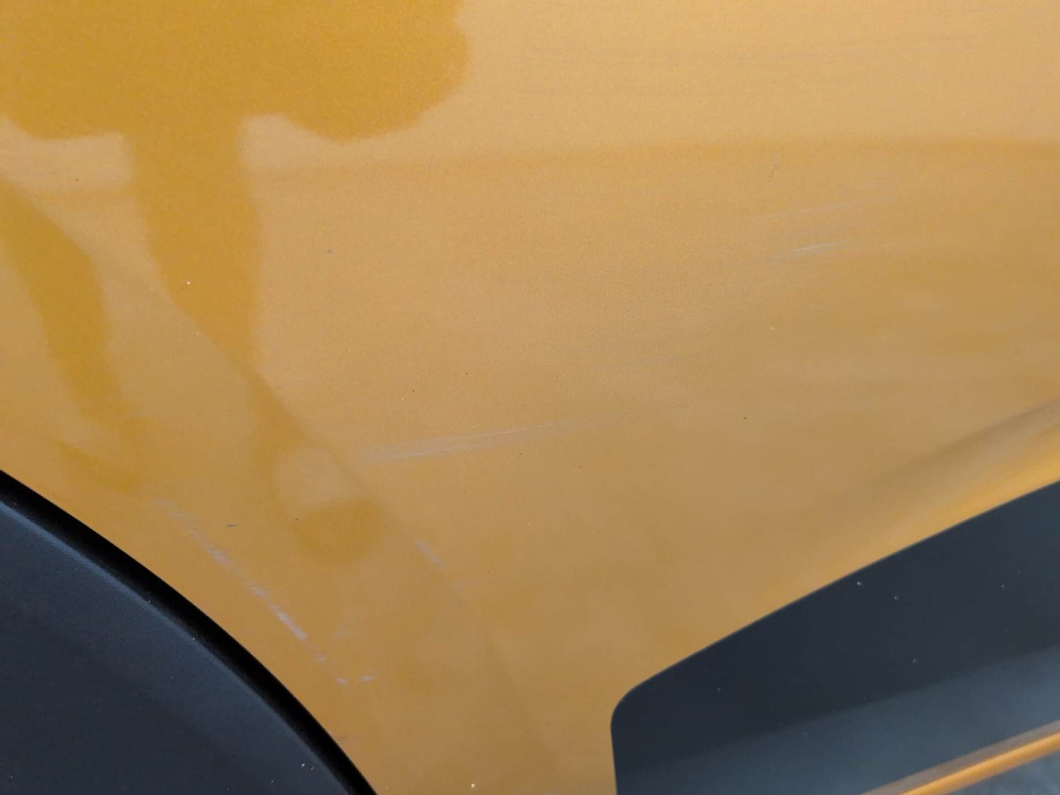 Used 2022 Renault Triber RXT Petrol Manual dents MINOR SCRATCH