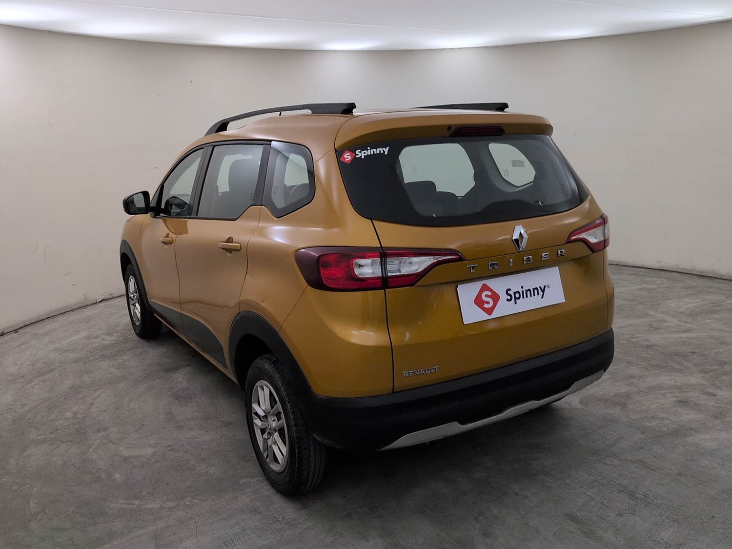 Used 2022 Renault Triber RXT Petrol Manual exterior LEFT REAR CORNER VIEW