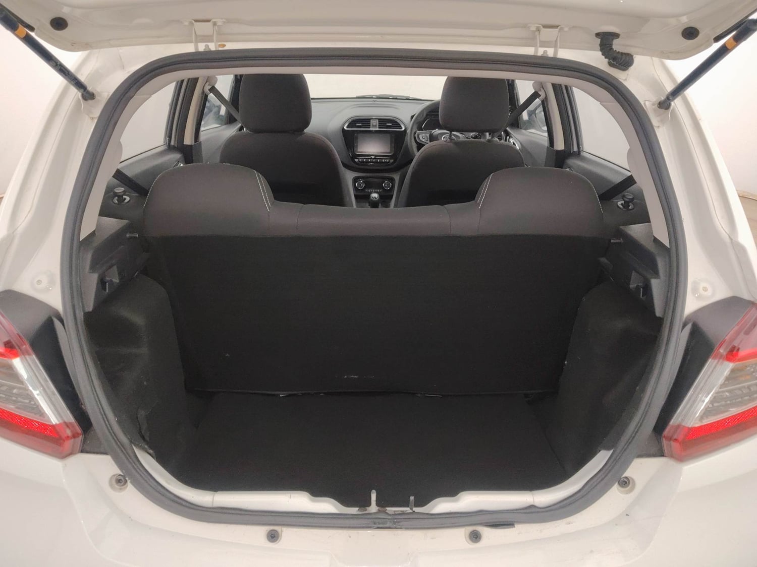 Used 2020 Tata Tiago XZ Plus Petrol Manual interior DICKY INSIDE VIEW