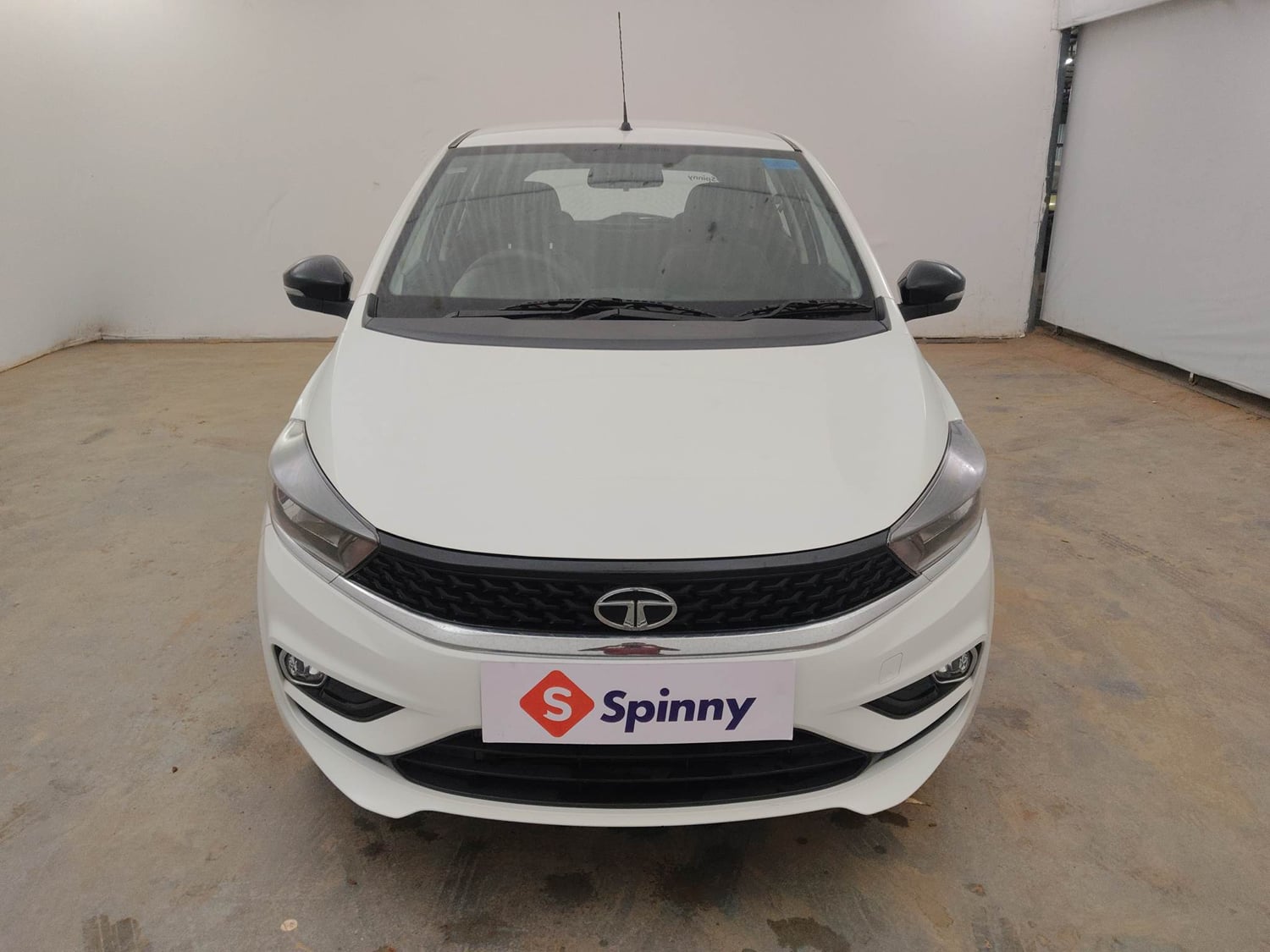 Used 2020 Tata Tiago XZ Plus Petrol Manual exterior FRONT VIEW