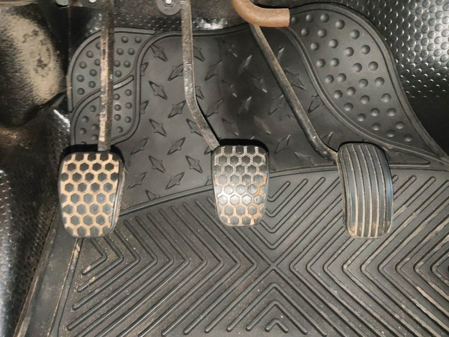 Used 2020 Tata Tiago XZ Plus Petrol Manual interior PEDALS VIEW