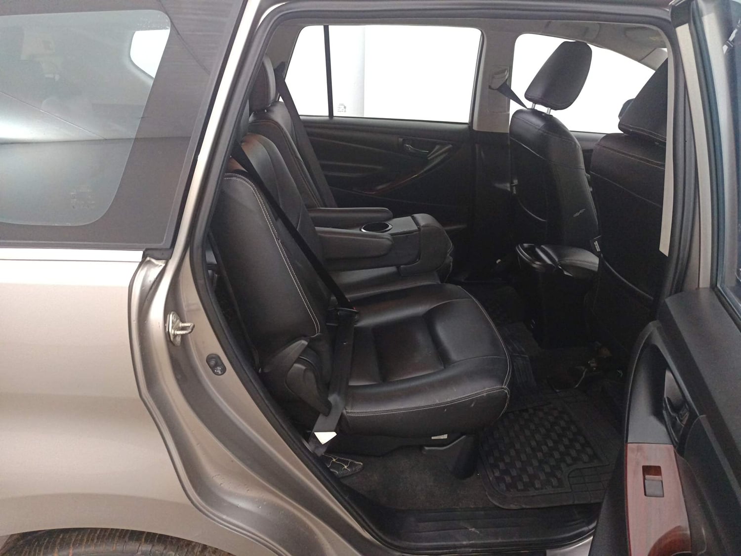 Used 2019 Toyota Innova Crysta 2.8 GX AT 7 STR Diesel Automatic interior RIGHT SIDE REAR DOOR CABIN VIEW