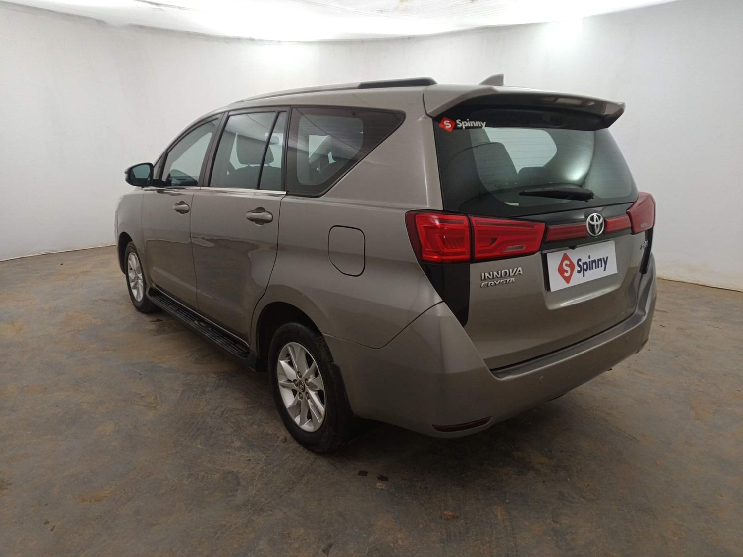 Used 2019 Toyota Innova Crysta 2.8 GX AT 7 STR Diesel Automatic exterior LEFT REAR CORNER VIEW