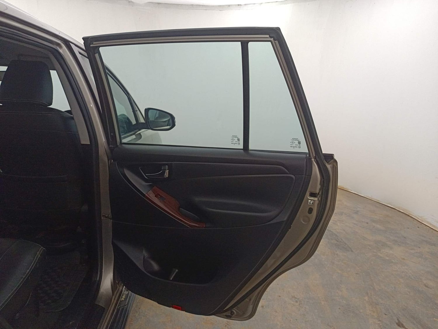 Used 2019 Toyota Innova Crysta 2.8 GX AT 7 STR Diesel Automatic interior RIGHT REAR DOOR OPEN VIEW