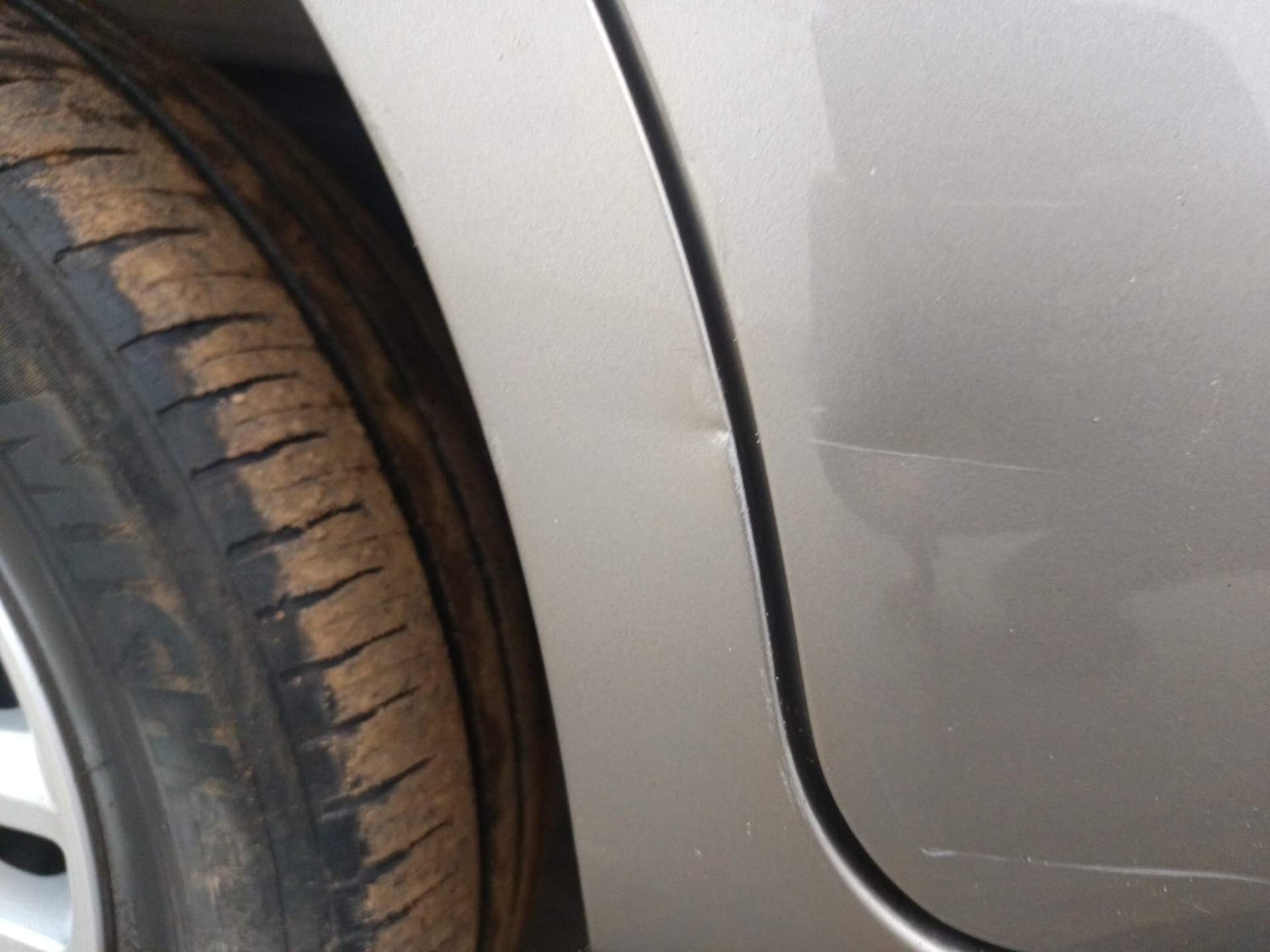 Used 2019 Toyota Innova Crysta 2.8 GX AT 7 STR Diesel Automatic dents MINOR DENT