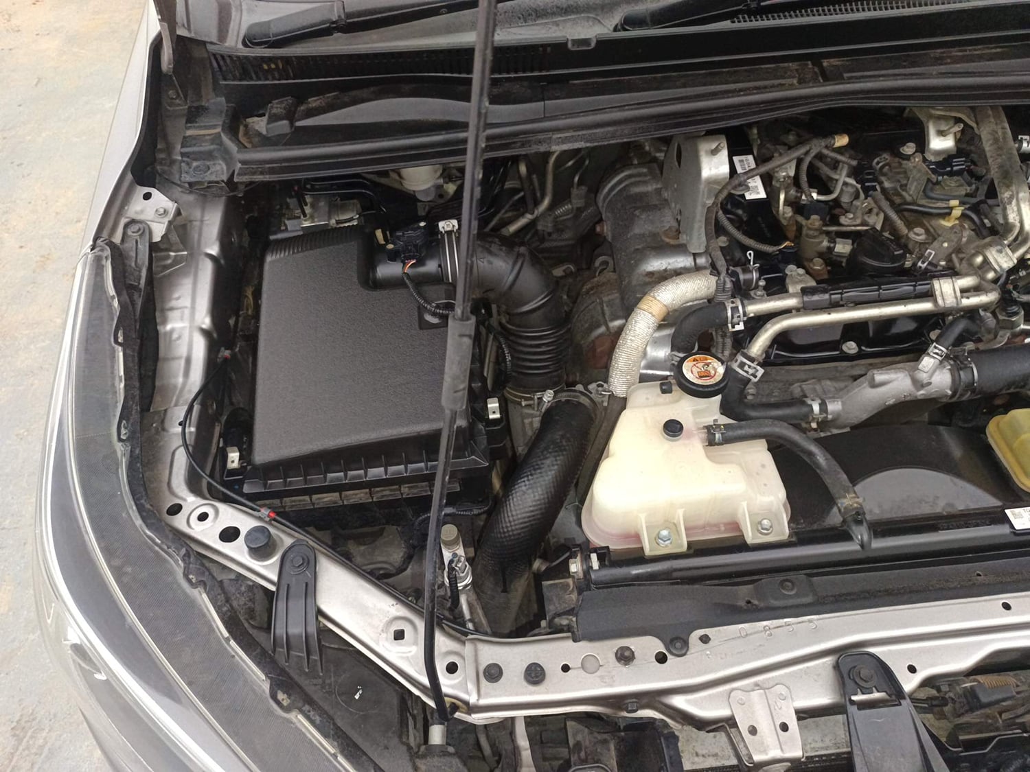 Used 2019 Toyota Innova Crysta 2.8 GX AT 7 STR Diesel Automatic engine ENGINE RIGHT SIDE VIEW