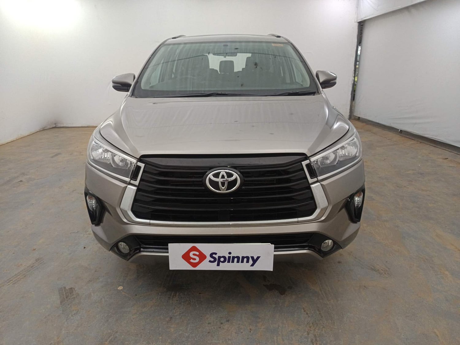 Used 2019 Toyota Innova Crysta 2.8 GX AT 7 STR Diesel Automatic exterior FRONT VIEW