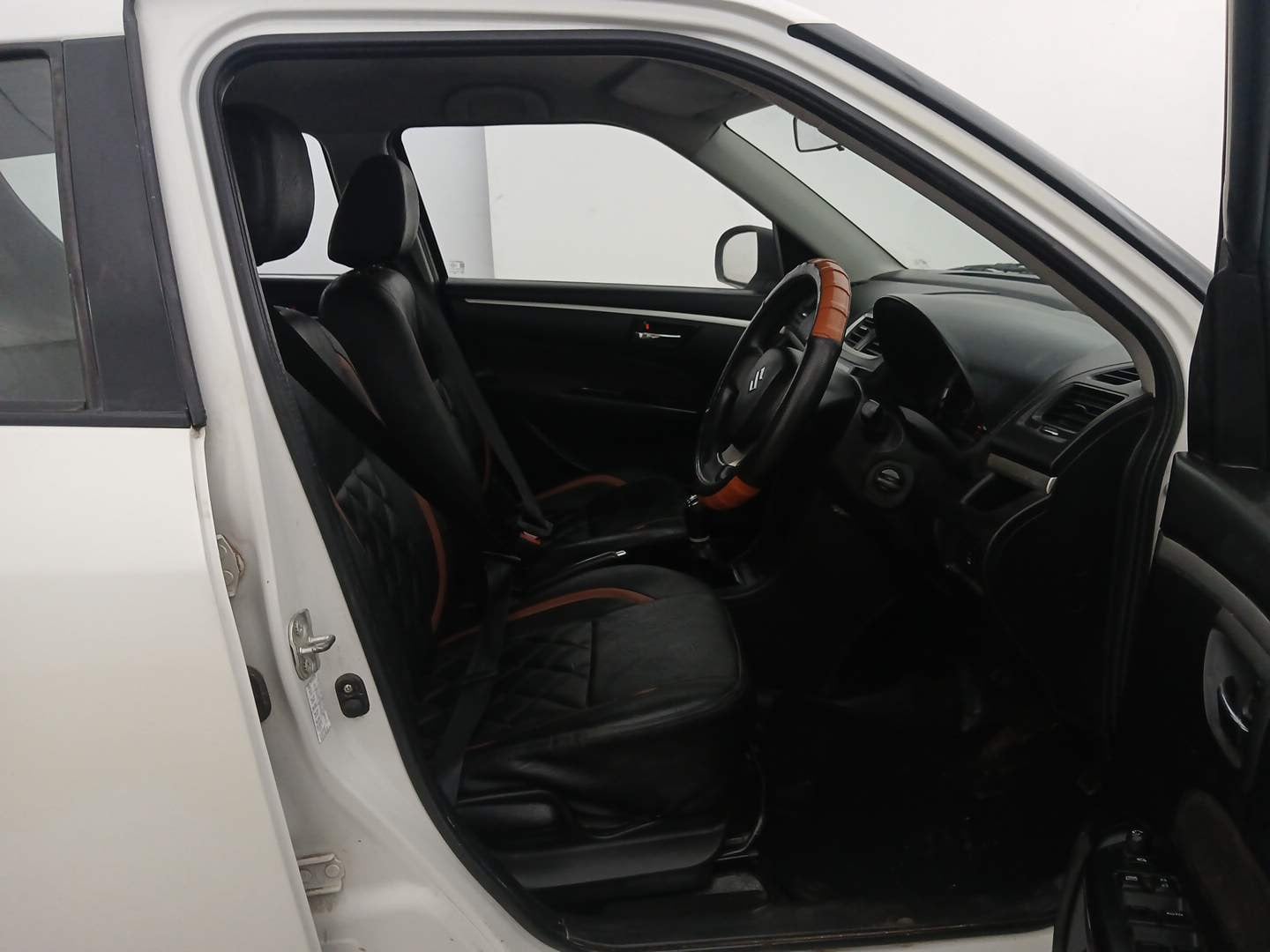 Used 2016 Maruti Suzuki Swift VXi Petrol Manual interior RIGHT SIDE FRONT DOOR CABIN VIEW