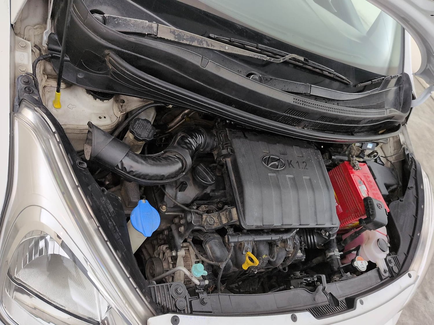 Used 2016 Hyundai Grand i10 [2013-2017] Prime 1.2 Kappa VTVT Petrol Manual engine ENGINE RIGHT SIDE VIEW