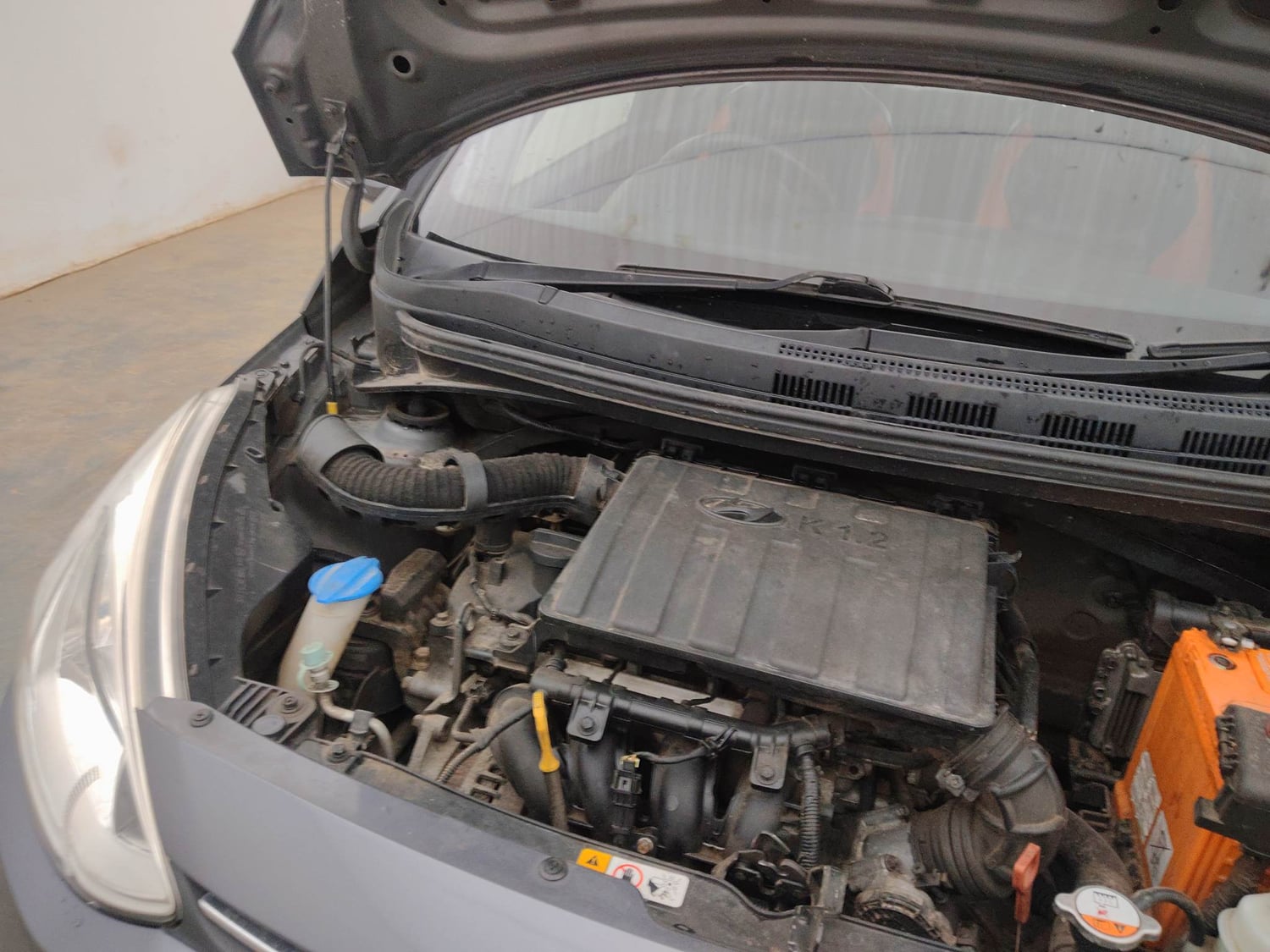 Used 2015 Hyundai Grand i10 Asta AT 1.2 Kappa VTVT Petrol Automatic engine ENGINE RIGHT SIDE VIEW