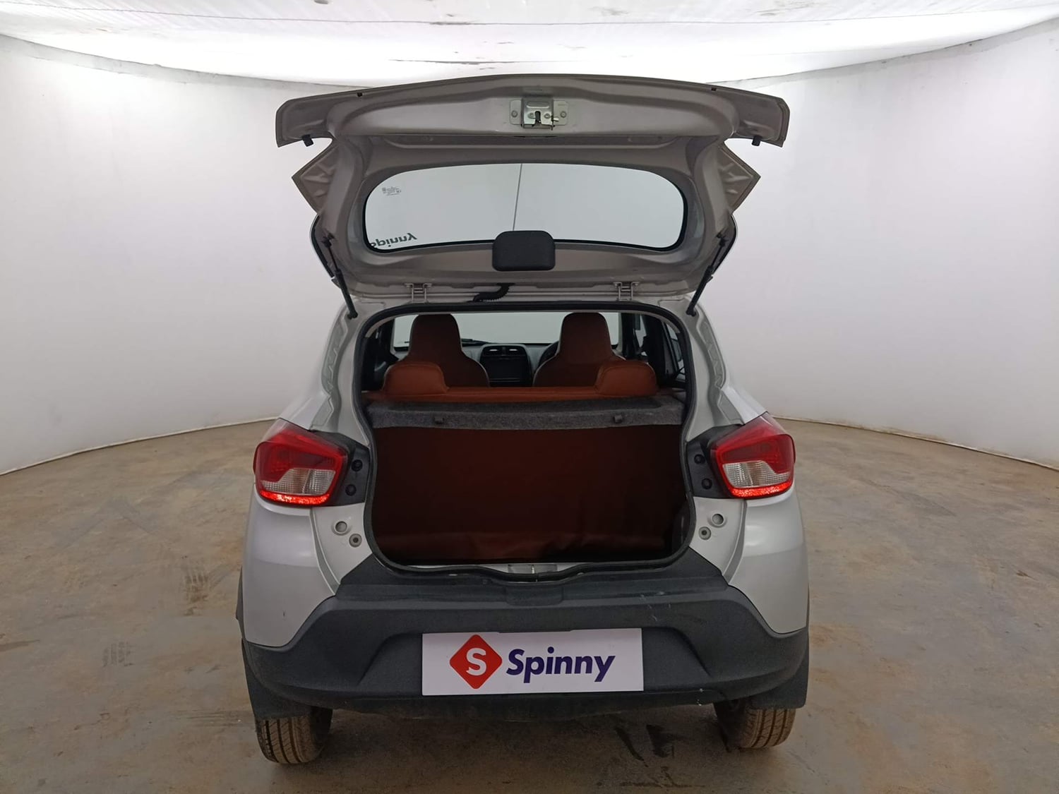 Used 2019 Renault Kwid 1.0 RXT AMT Opt Petrol Automatic interior DICKY DOOR OPEN VIEW