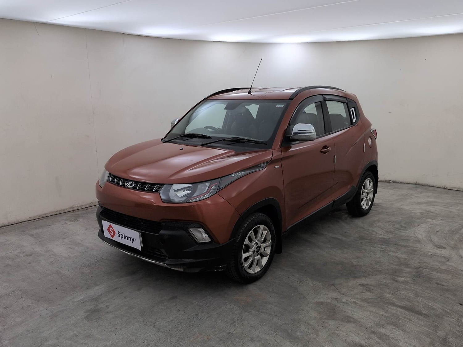 Used 2017 Mahindra KUV100 K8 6 STR Petrol Manual exterior LEFT FRONT CORNER VIEW