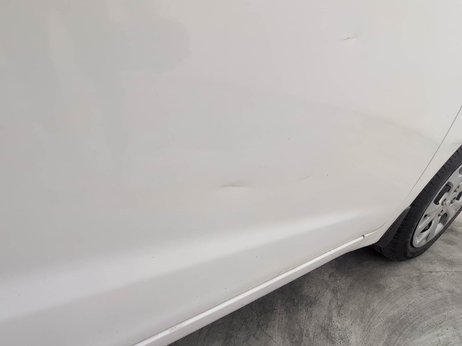 Used 2017 Hyundai Grand i10 Magna 1.2 Kappa VTVT Petrol Manual dents MINOR DENT