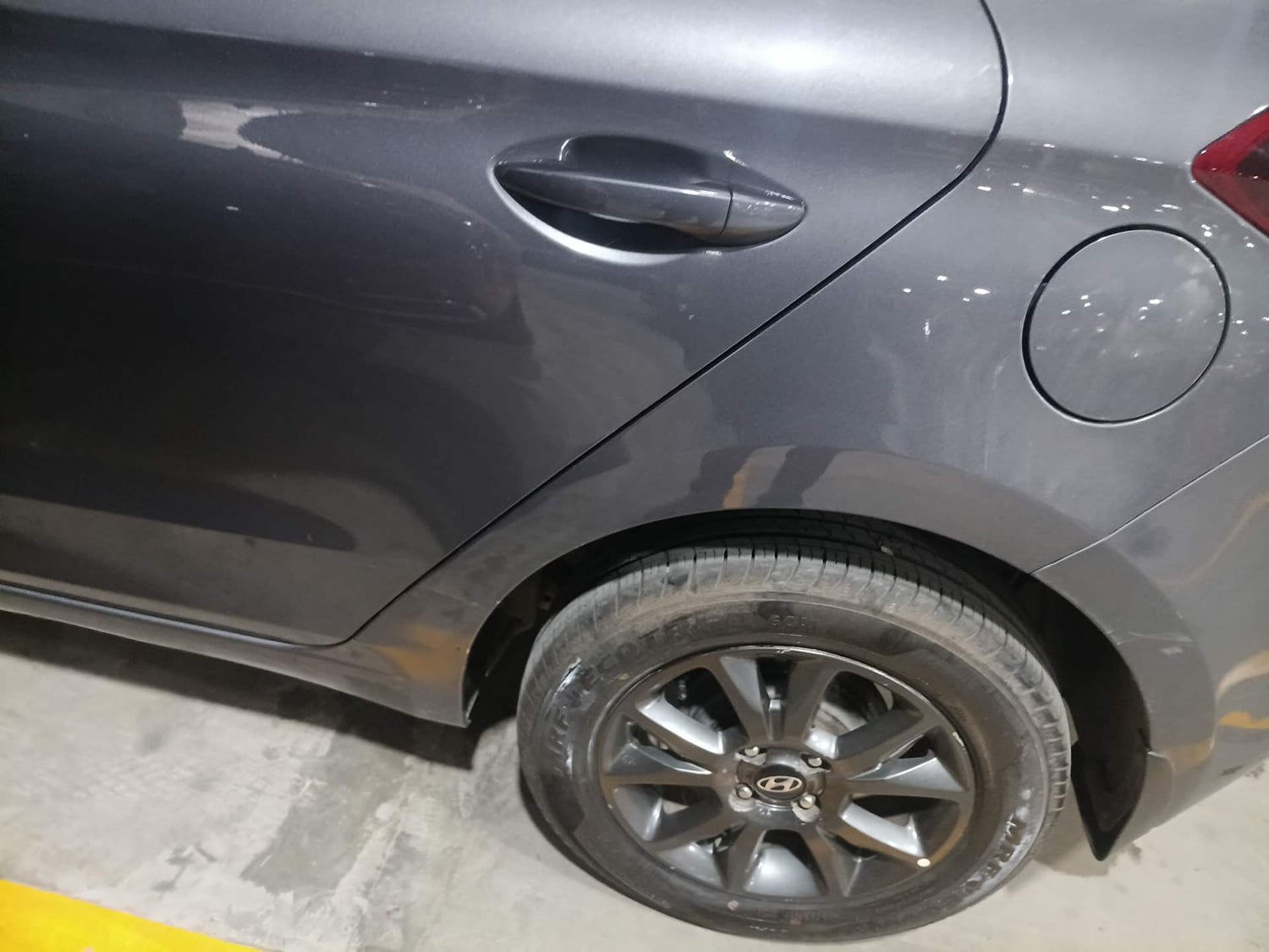 Used 2018 Hyundai Elite i20 Asta 1.2 Petrol Manual dents MINOR SCRATCH