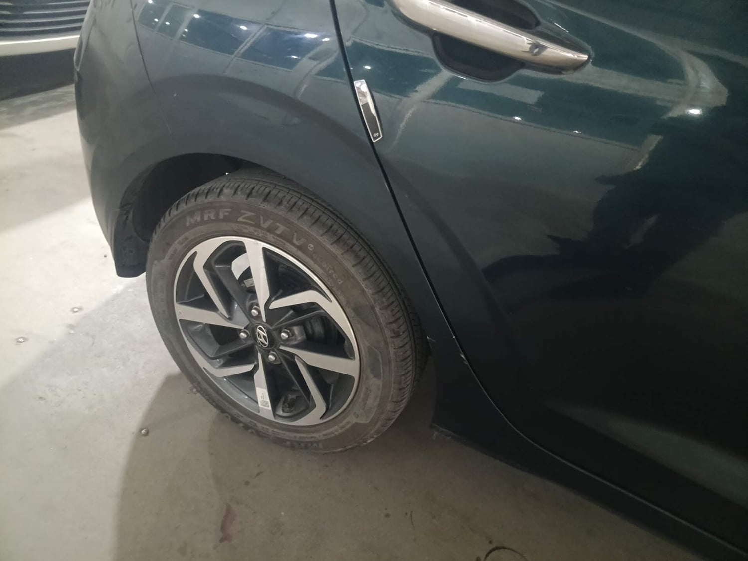 Used 2022 Hyundai Grand i10 Nios Asta AMT 1.2 Kappa VTVT Petrol Automatic dents MINOR SCRATCH
