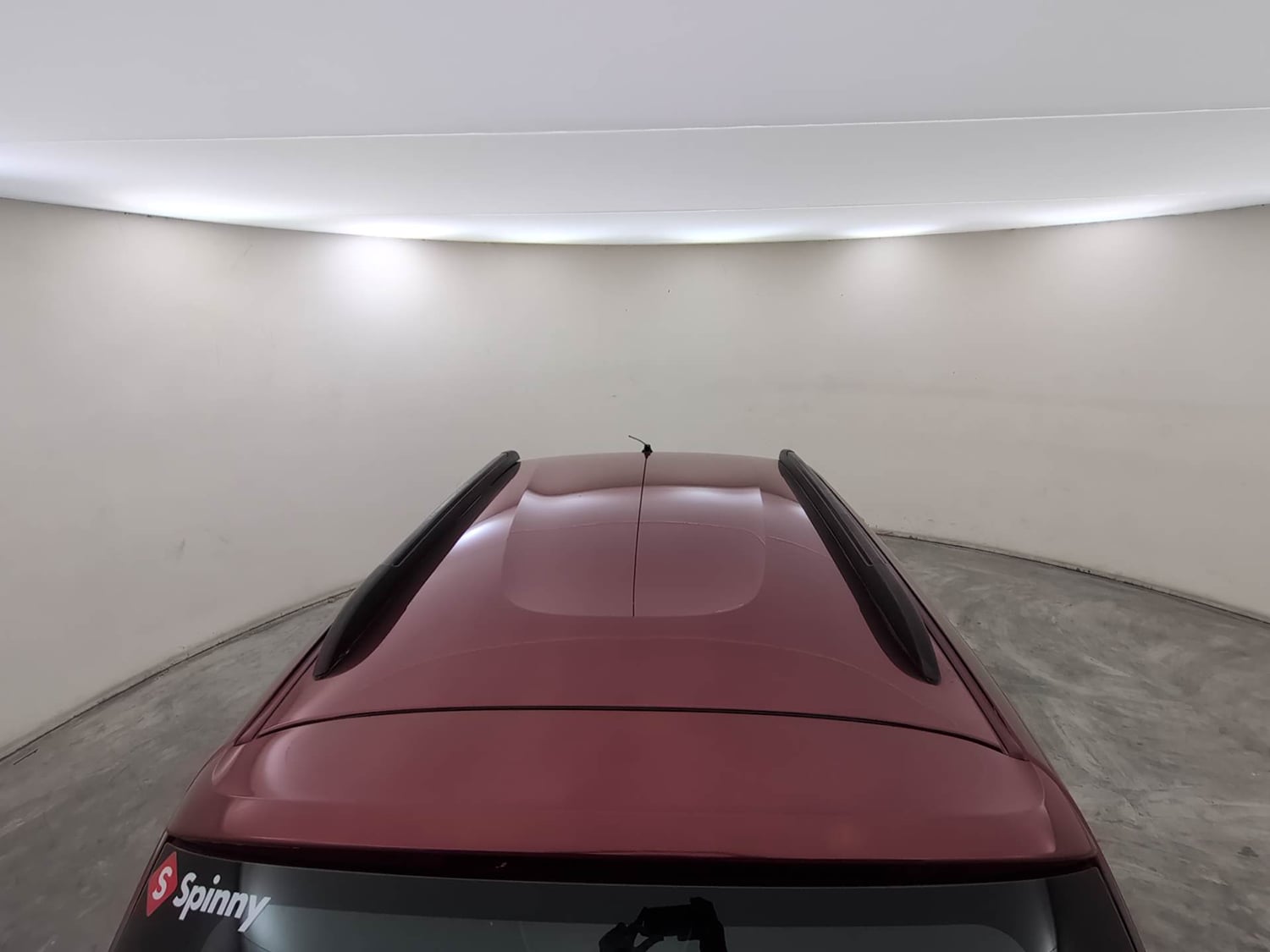 Used 2015 Renault Kwid RXT Petrol Manual exterior EXTERIOR ROOF VIEW