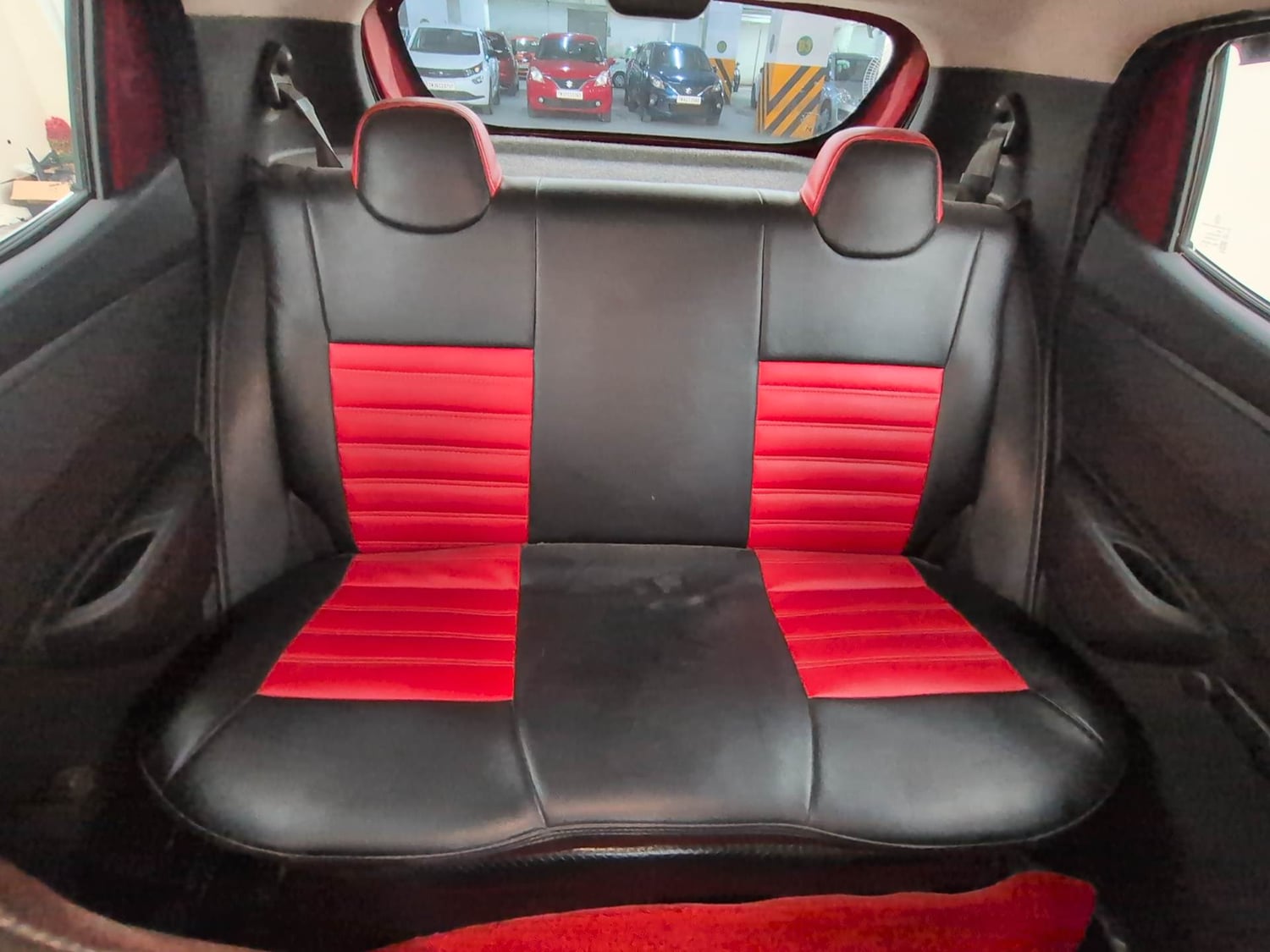 Used 2015 Renault Kwid RXT Petrol Manual interior REAR SEAT CONDITION VIEW