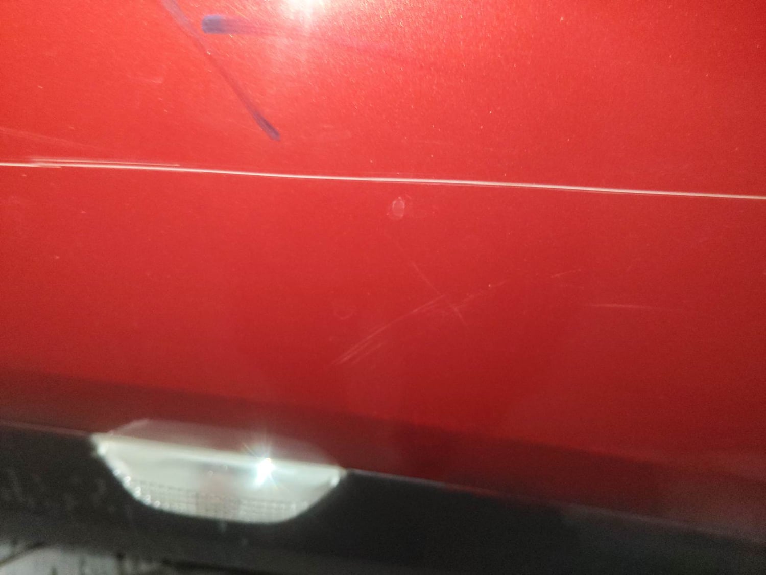Used 2017 Renault Kwid 1.0 RXT AMT Petrol Automatic dents MINOR SCRATCH