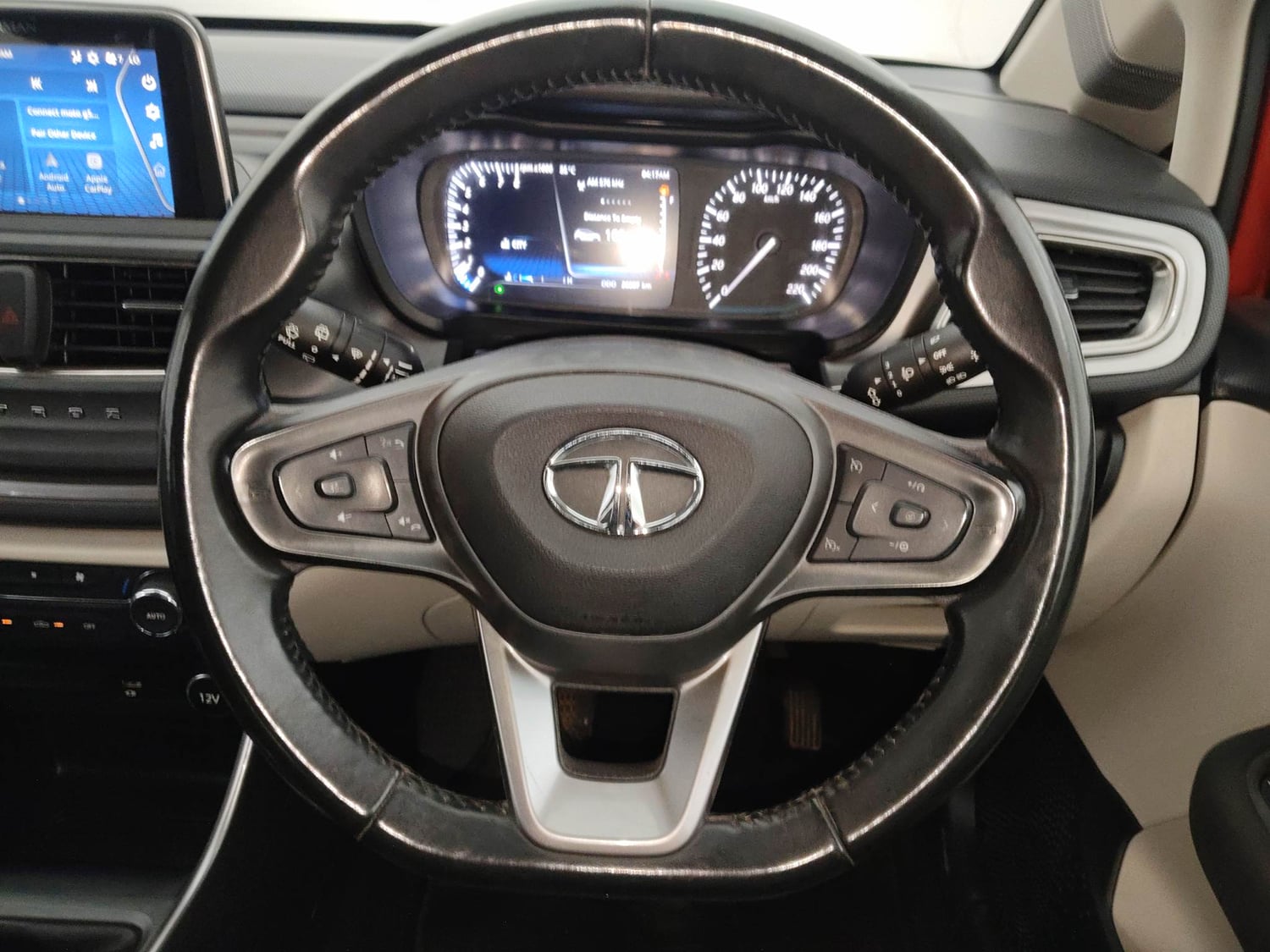 Used 2021 Tata Altroz XZ Plus Petrol Petrol Manual interior STEERING VIEW