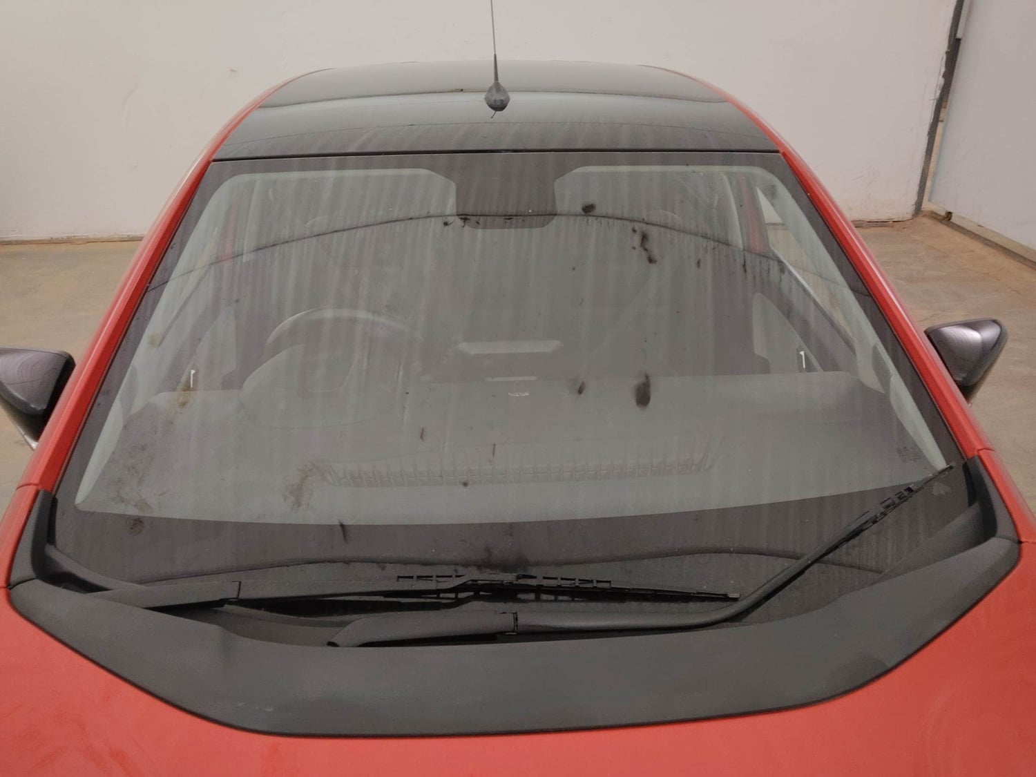 Used 2021 Tata Altroz XZ Plus Petrol Petrol Manual exterior FRONT WINDSHIELD VIEW