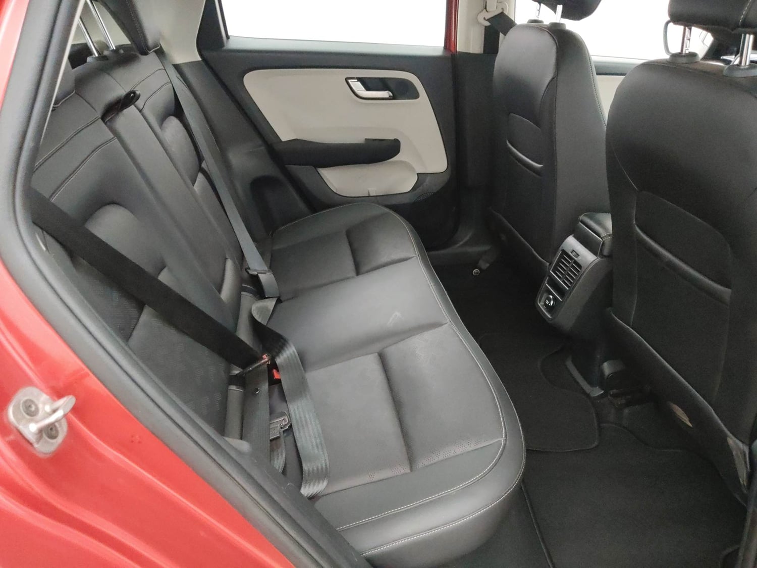 Used 2021 Tata Altroz XZ Plus Petrol Petrol Manual interior RIGHT SIDE REAR DOOR CABIN VIEW