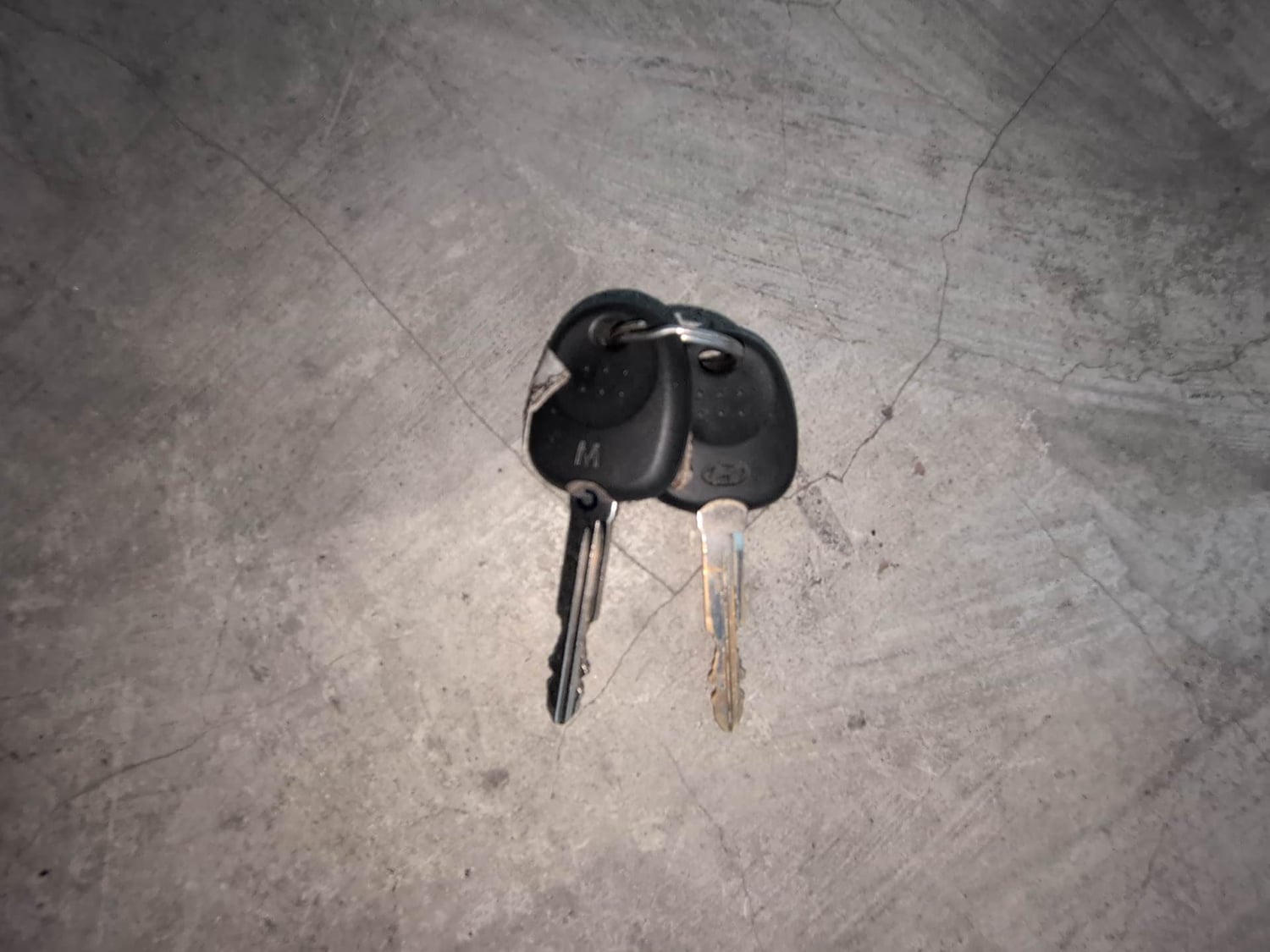 Used 2020 Hyundai Santro Magna Petrol Manual extra CAR KEY VIEW