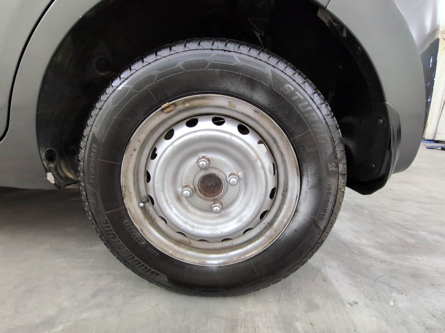 Used 2020 Hyundai Santro Magna Petrol Manual tyres LEFT REAR TYRE RIM VIEW
