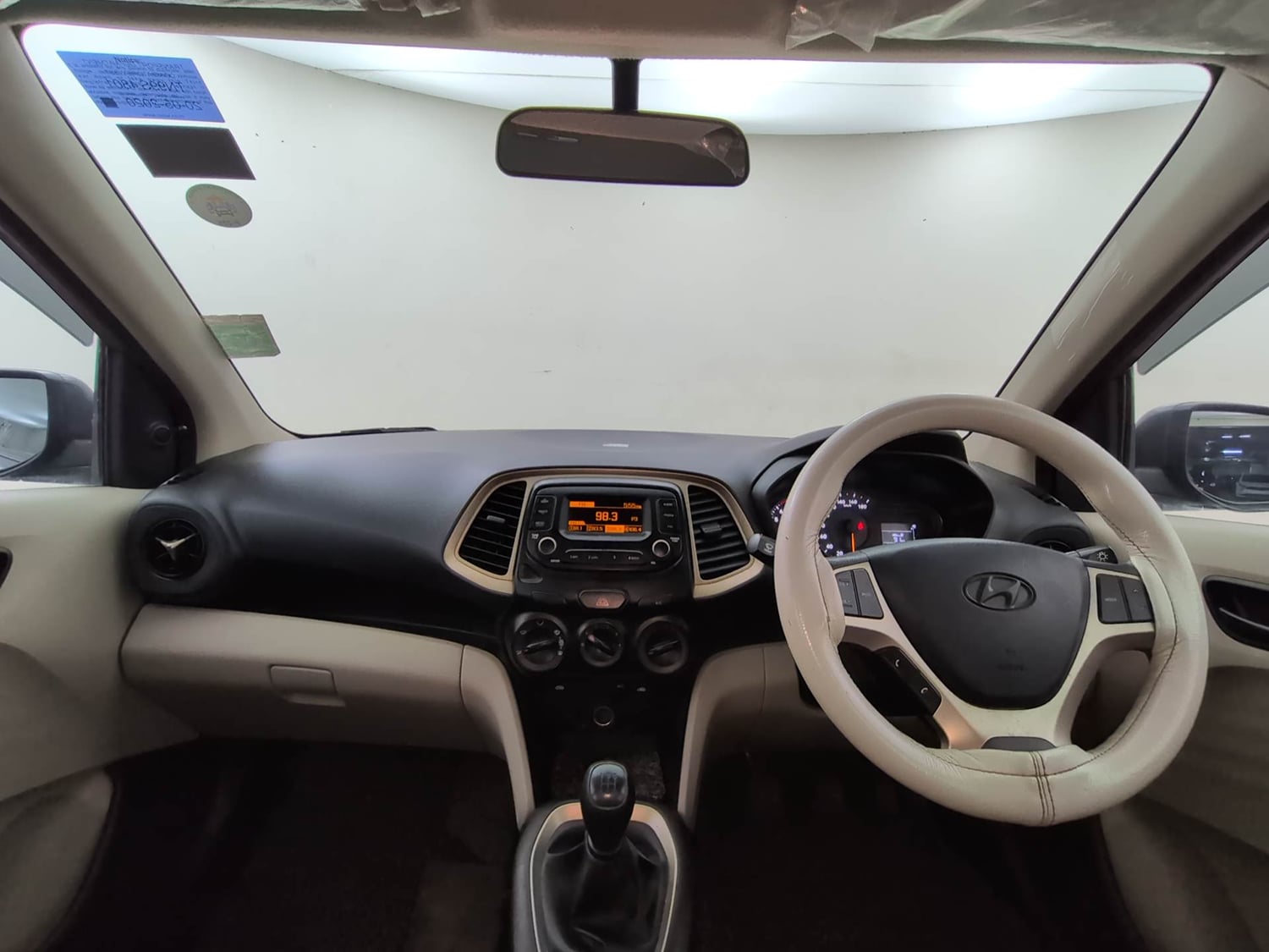 Used 2020 Hyundai Santro Magna Petrol Manual interior DASHBOARD VIEW