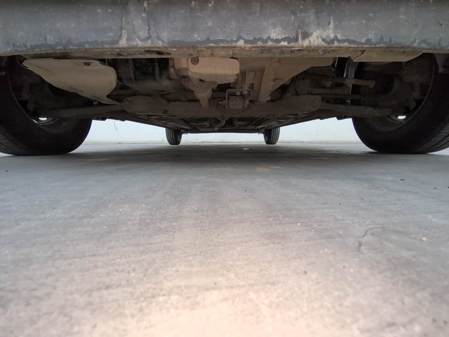 Used 2020 Hyundai Santro Magna Petrol Manual extra FRONT LEFT UNDERBODY VIEW