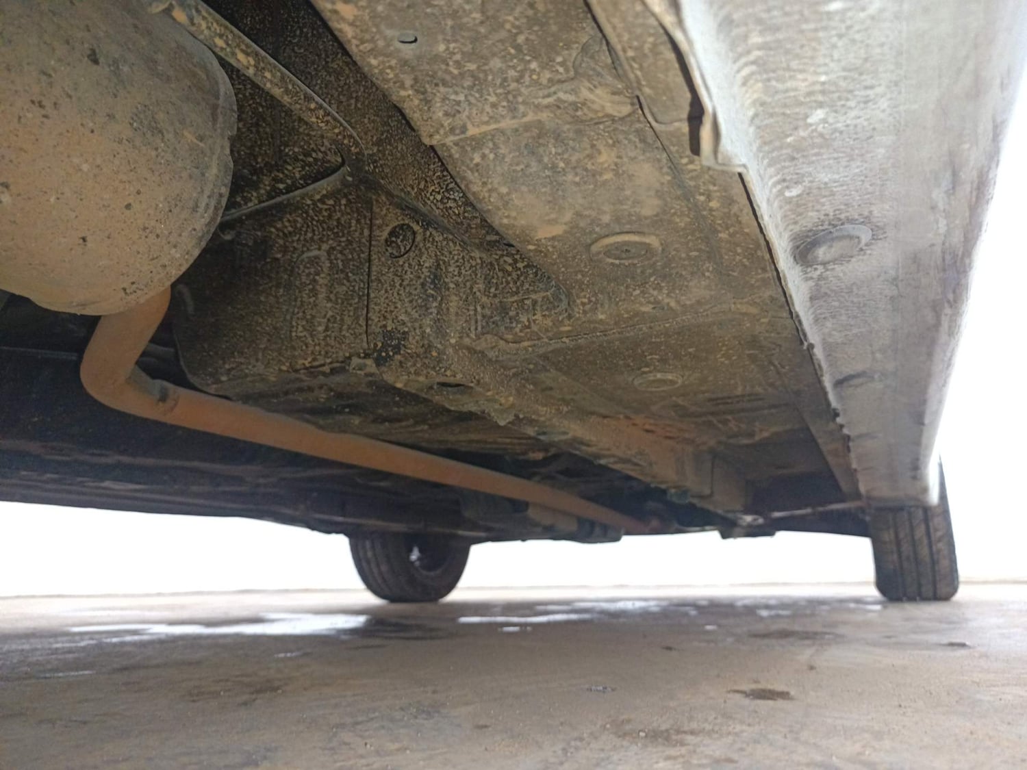Used 2017 Hyundai Eon Era Petrol Manual extra REAR RIGHT UNDERBODY VIEW