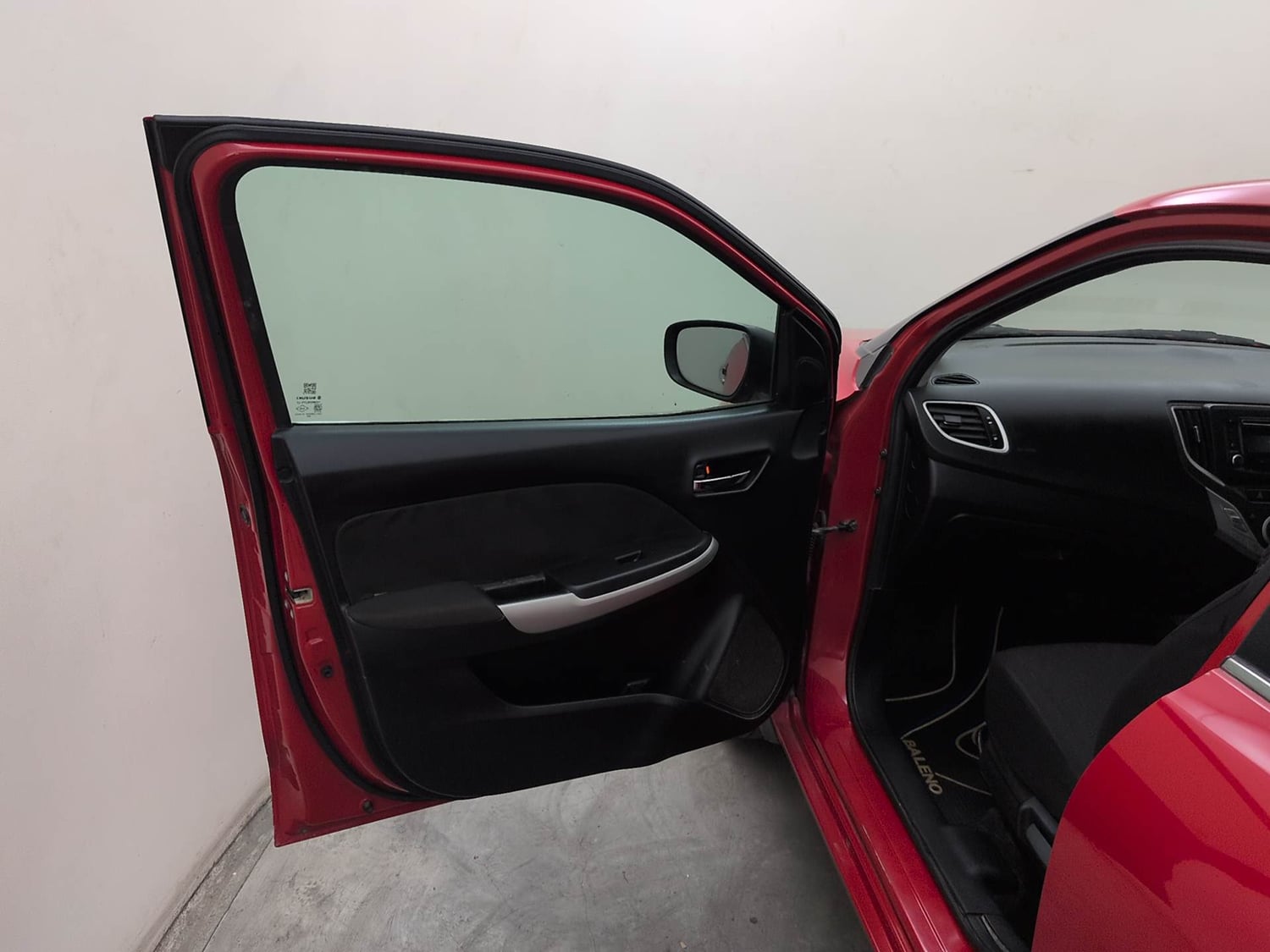 Used 2017 Maruti Suzuki Baleno Zeta 1.2 Petrol Manual interior LEFT FRONT DOOR OPEN VIEW