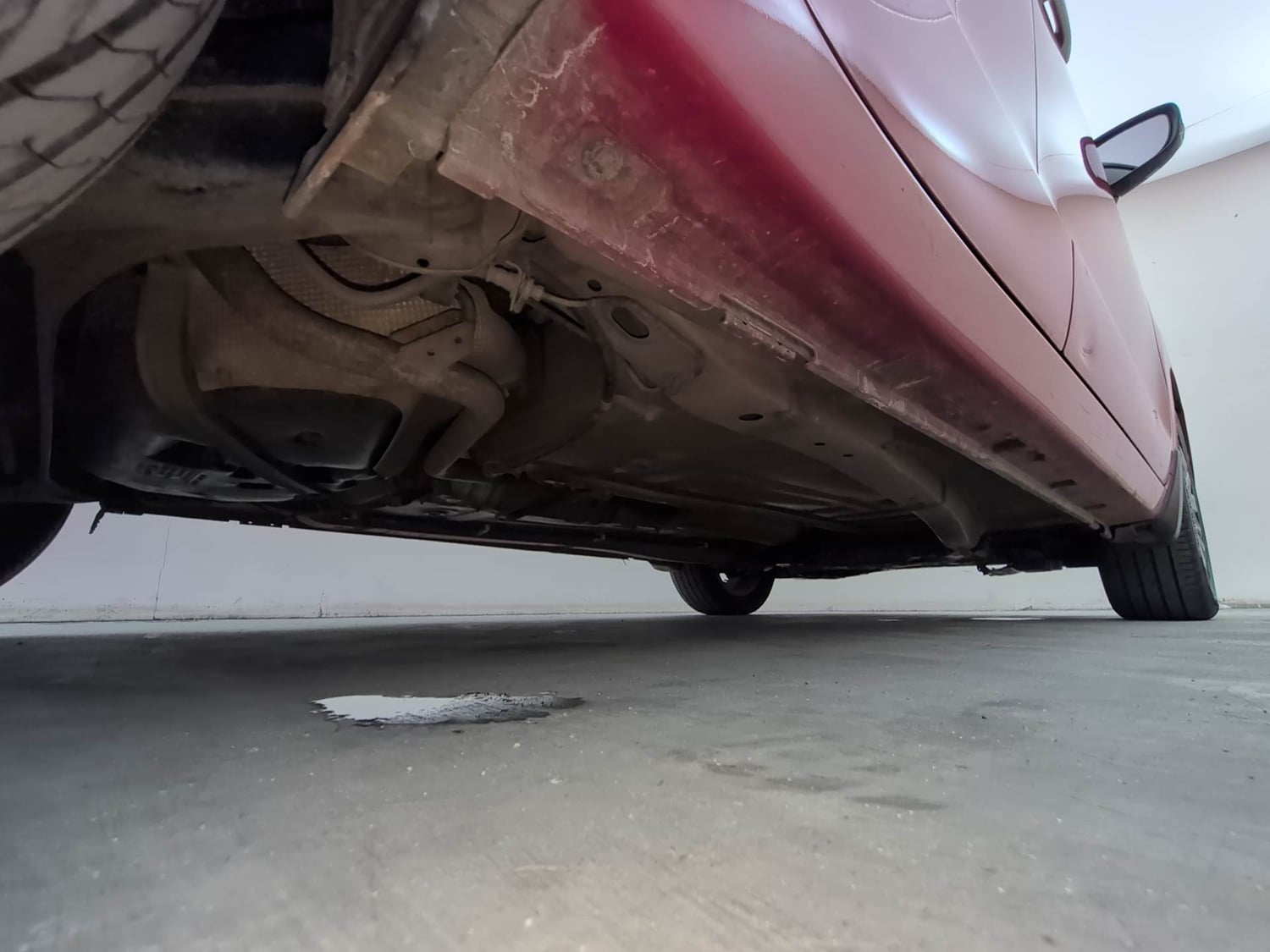 Used 2017 Maruti Suzuki Baleno Zeta 1.2 Petrol Manual extra REAR RIGHT UNDERBODY VIEW