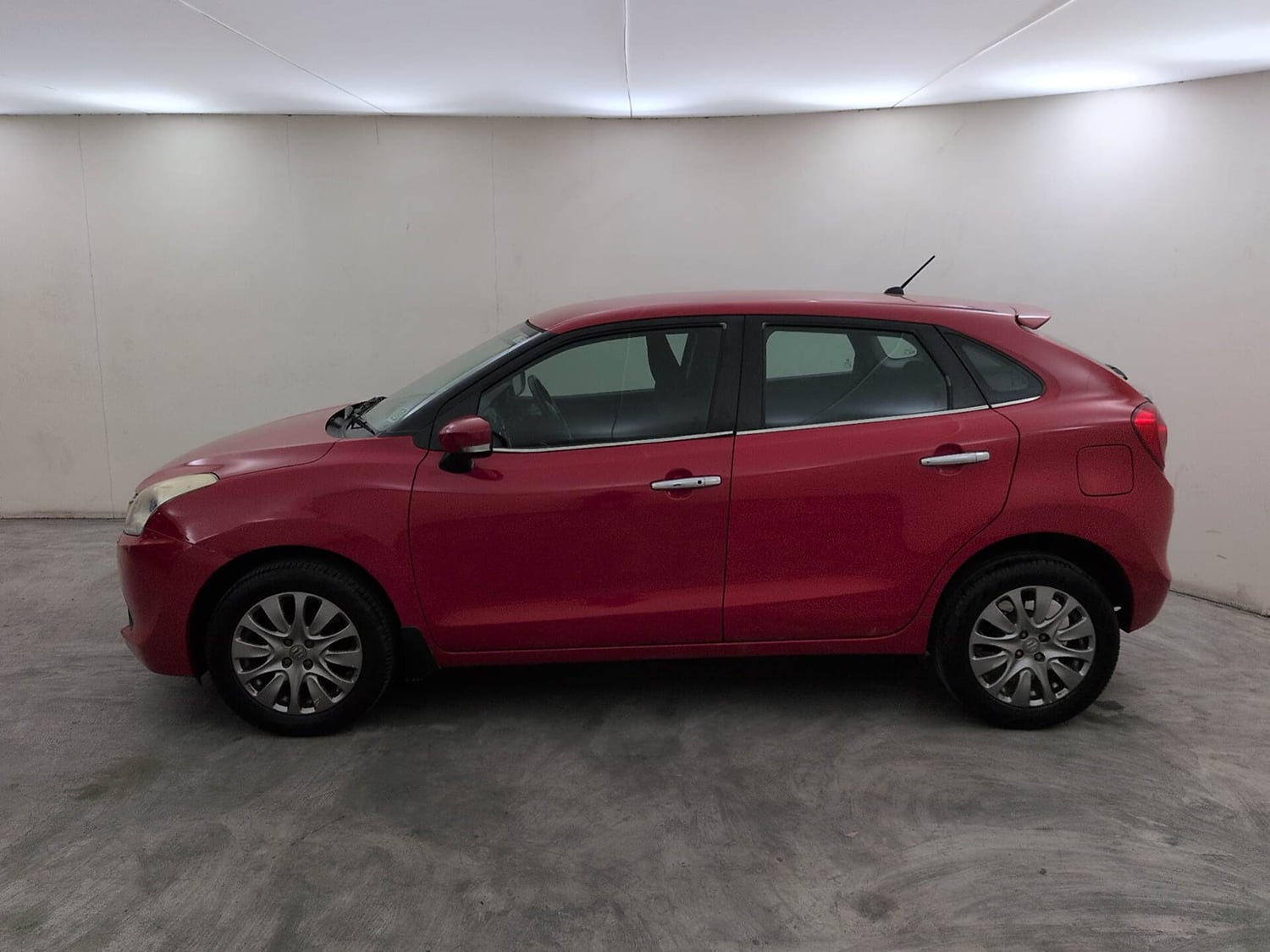 Used 2017 Maruti Suzuki Baleno Zeta 1.2 Petrol Manual exterior LEFT SIDE VIEW