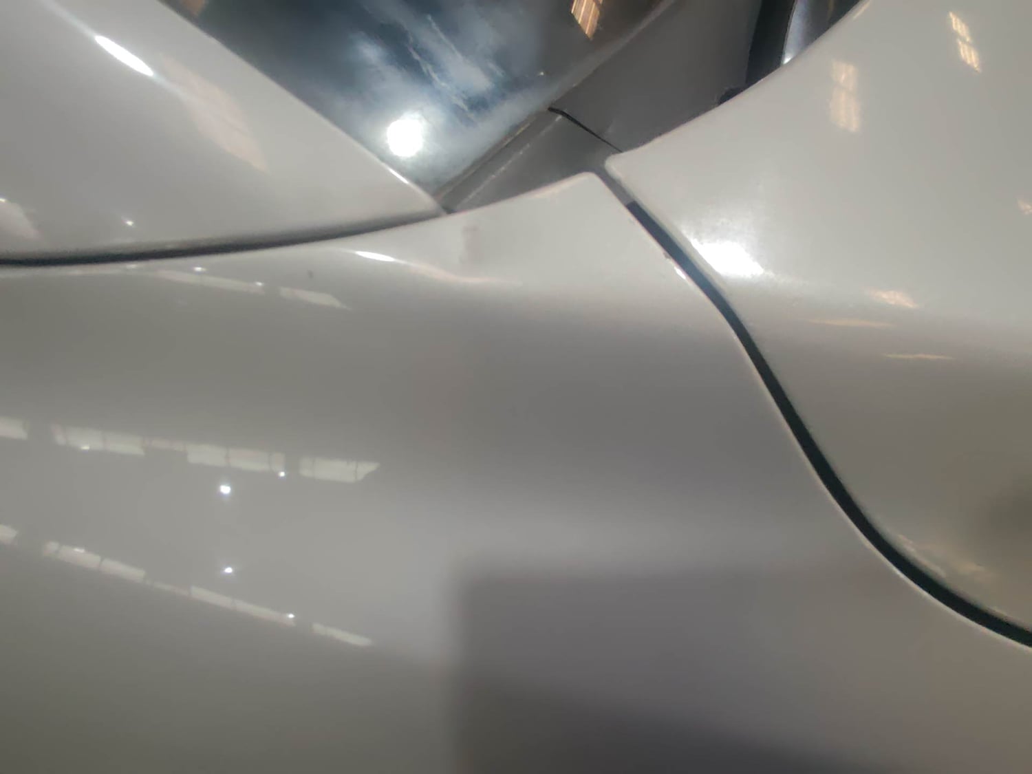 Used 2017 Hyundai Elantra 2.0 SX (O) AT Petrol Automatic dents MINOR DENT