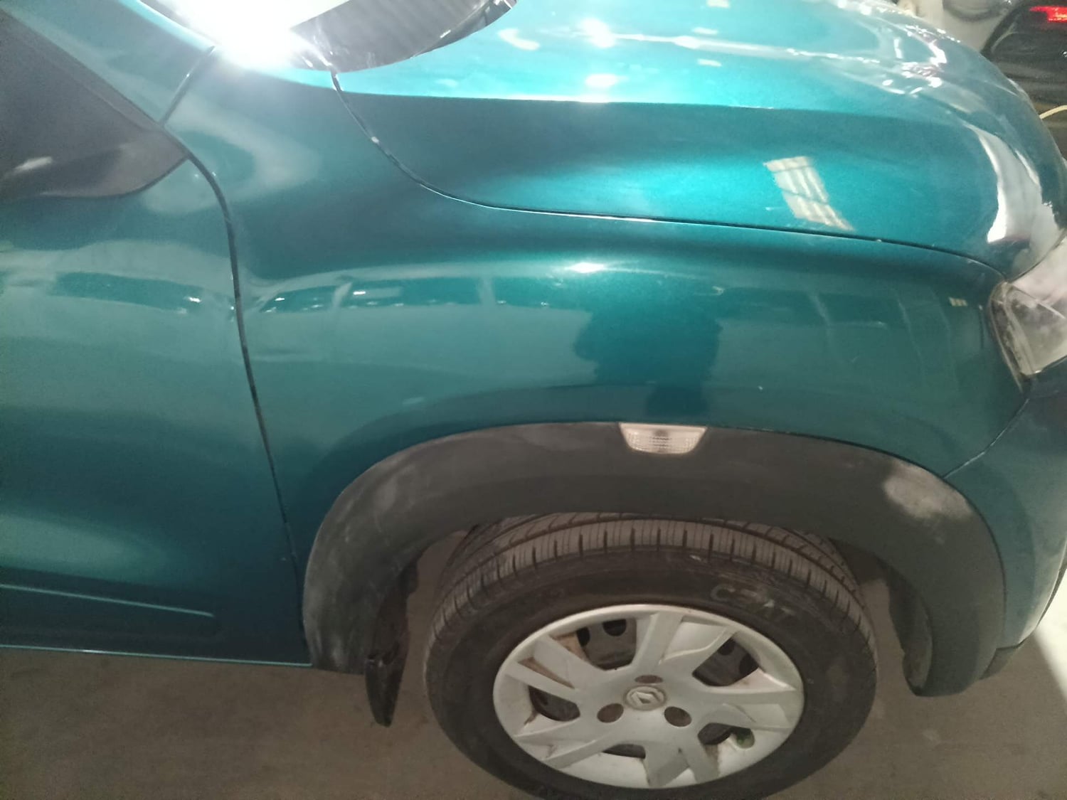 Used 2020 Renault Kwid RXT Petrol Manual dents MINOR DENT