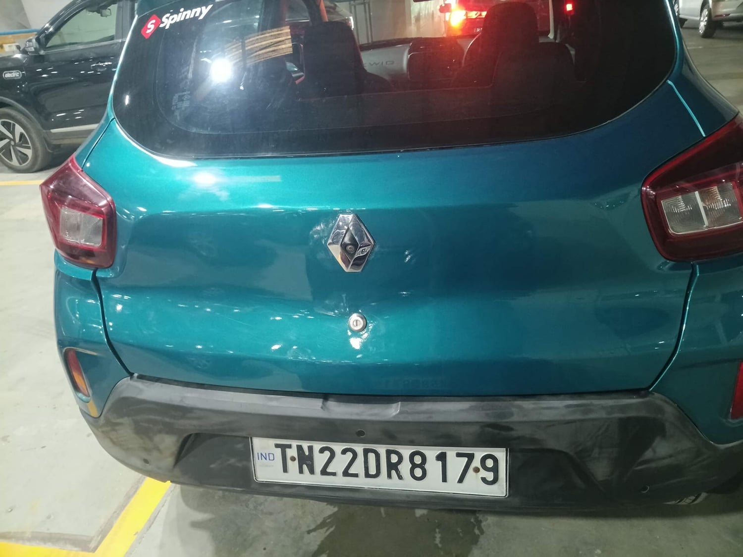 Used 2020 Renault Kwid RXT Petrol Manual dents MINOR DENT