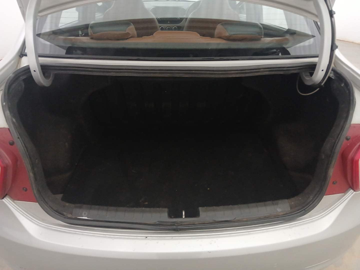 Used 2017 Hyundai Xcent S 1.2 Petrol Manual interior DICKY INSIDE VIEW