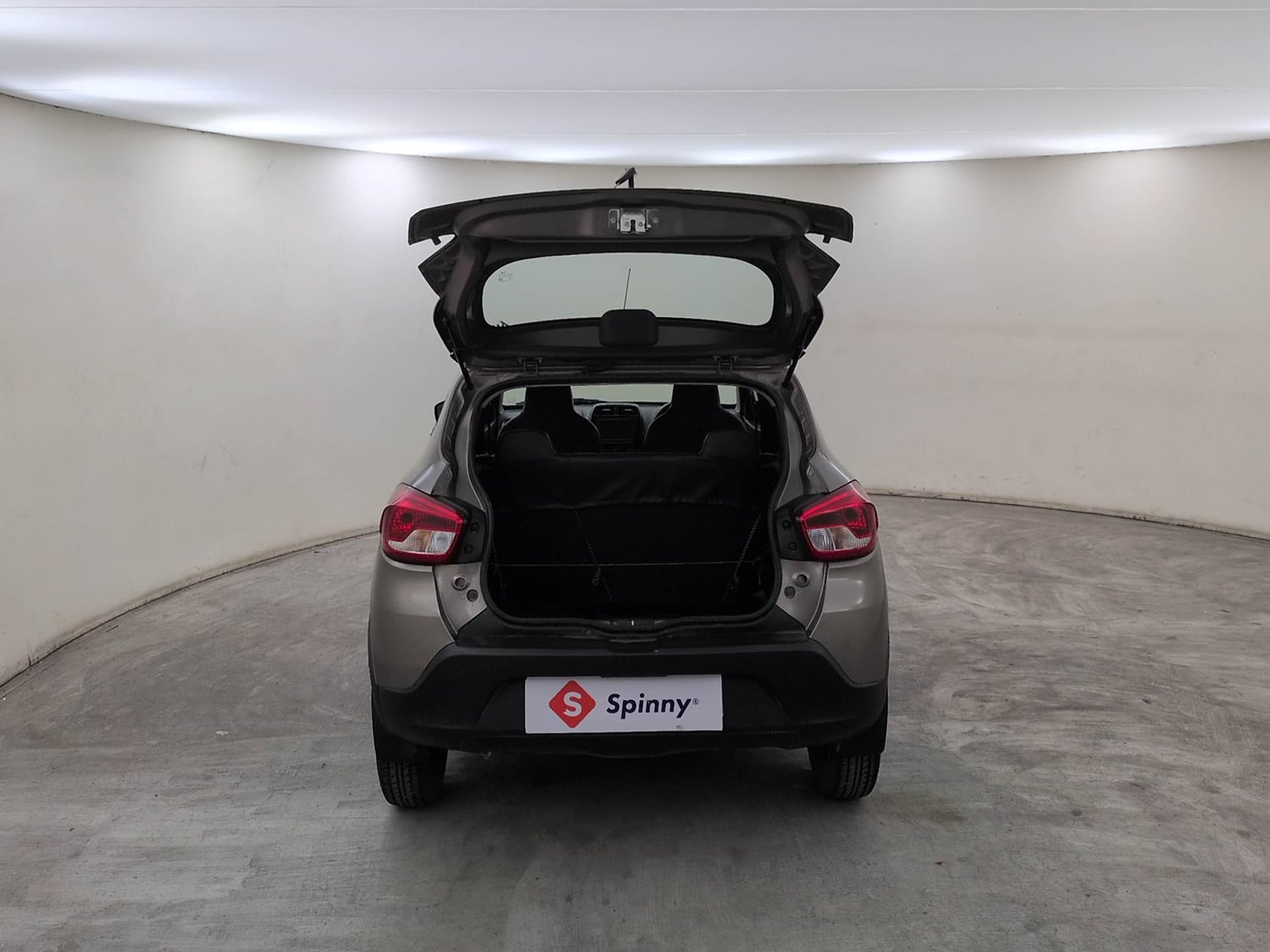 Used 2017 Renault Kwid RXT Petrol Manual interior DICKY DOOR OPEN VIEW