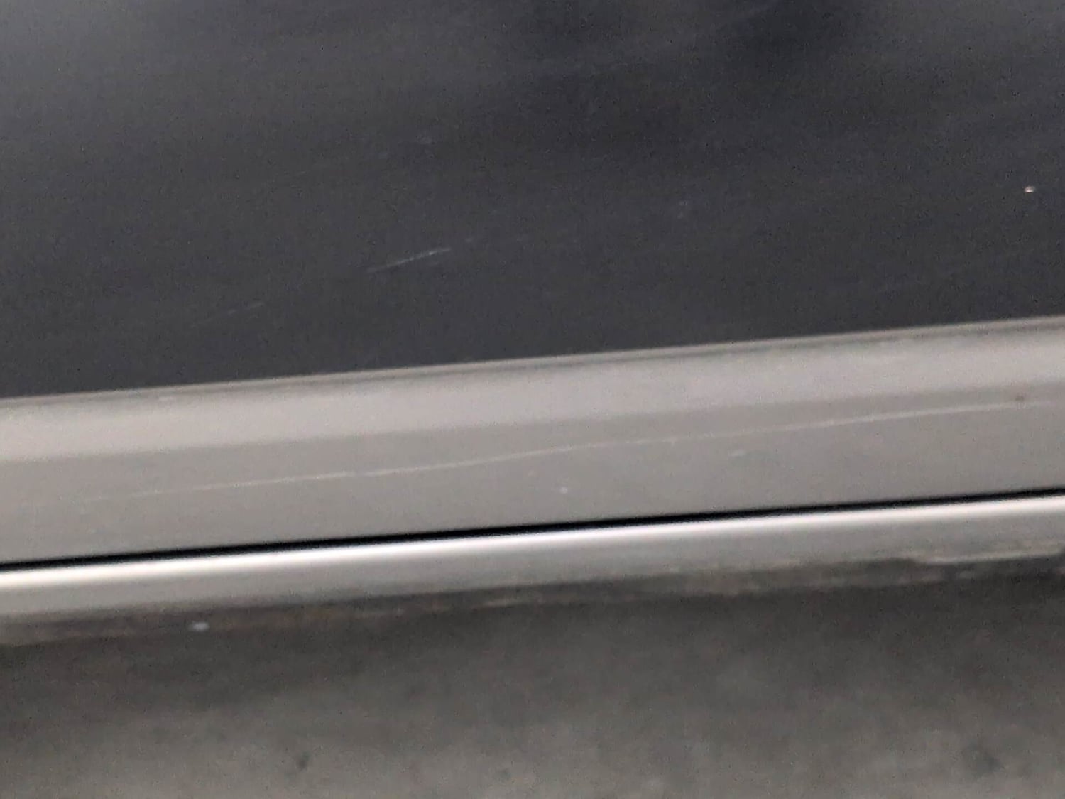 Used 2017 Renault Kwid RXT Petrol Manual dents MINOR SCRATCH