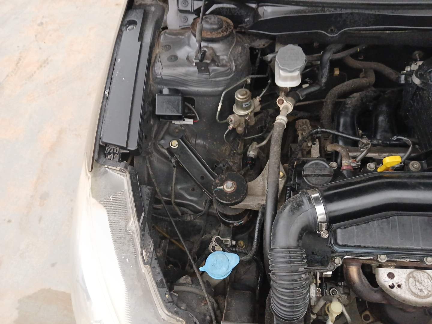 Used 2015 Maruti Suzuki Ciaz VXi Petrol Manual engine ENGINE RIGHT SIDE VIEW