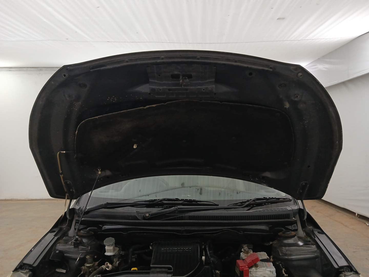 Used 2015 Maruti Suzuki Ciaz VXi Petrol Manual engine ENGINE & BONNET OPEN FRONT VIEW