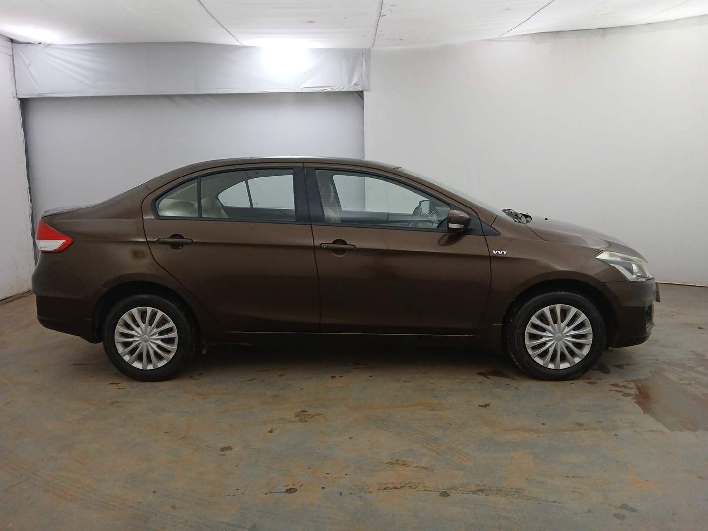 Used 2015 Maruti Suzuki Ciaz VXi Petrol Manual exterior RIGHT SIDE VIEW
