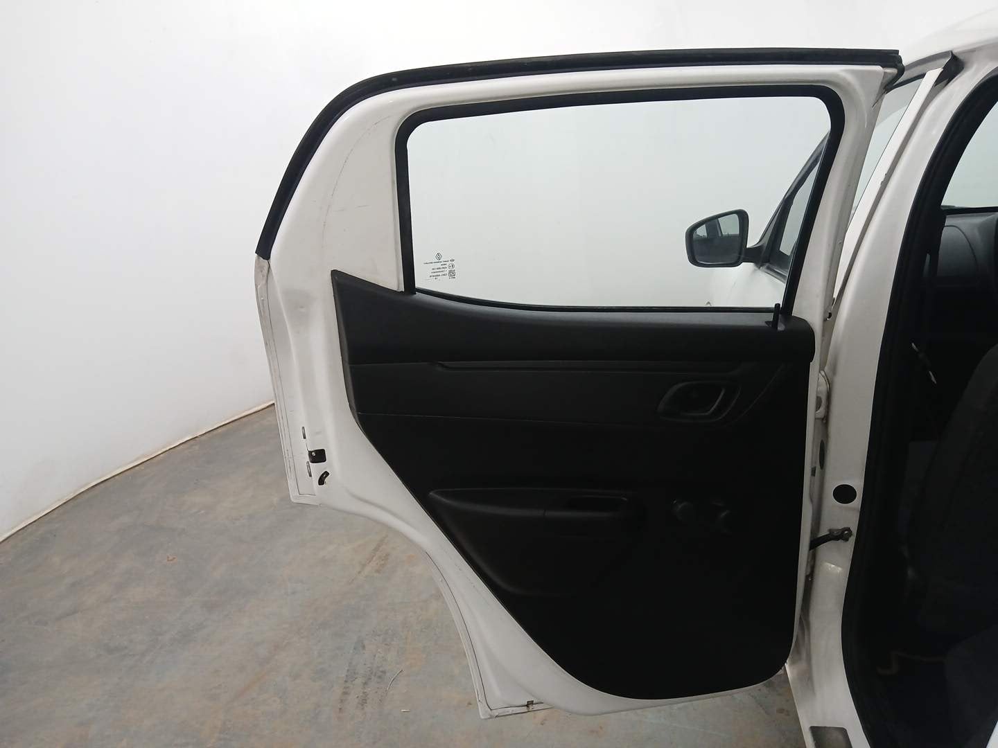 Used 2018 Renault Kwid RXE Petrol Manual interior LEFT REAR DOOR OPEN VIEW