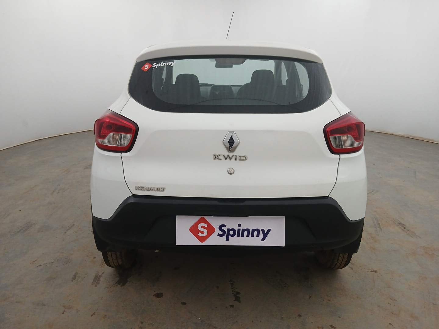 Used 2018 Renault Kwid RXE Petrol Manual exterior BACK VIEW