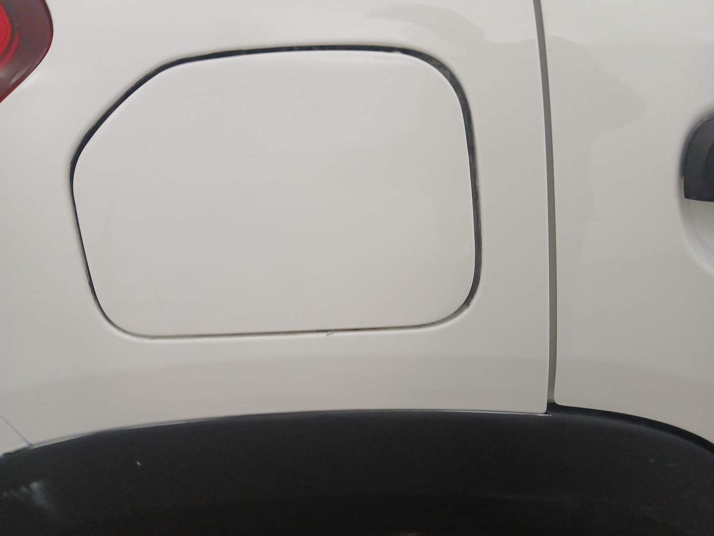 Used 2018 Renault Kwid RXE Petrol Manual dents MINOR SCRATCH