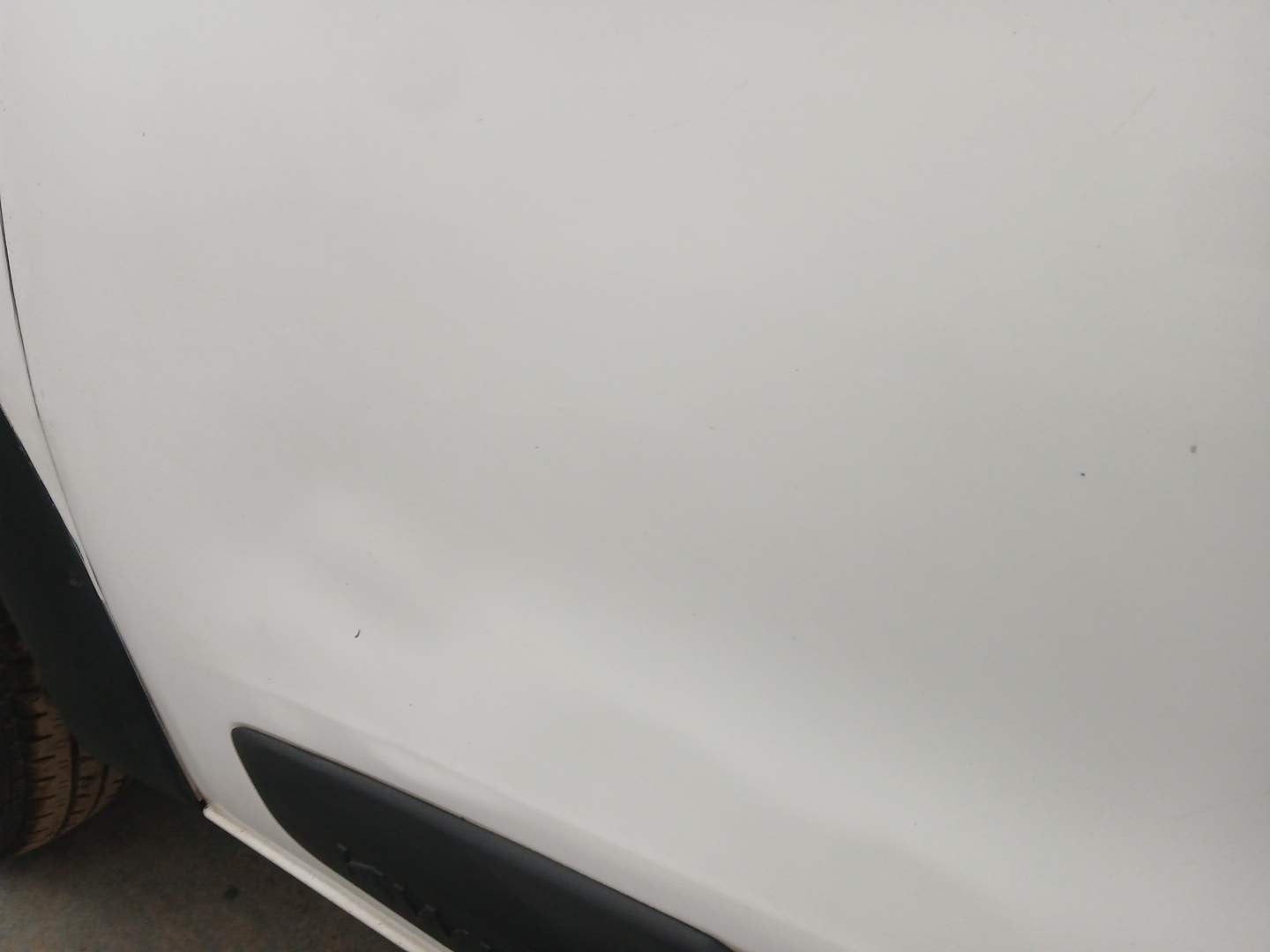 Used 2018 Renault Kwid RXE Petrol Manual dents MINOR SCRATCH