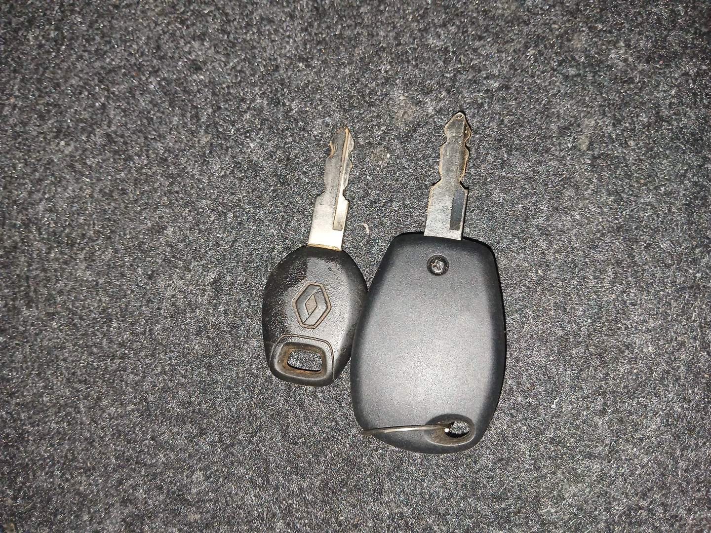 Used 2018 Renault Kwid RXE Petrol Manual extra CAR KEY VIEW